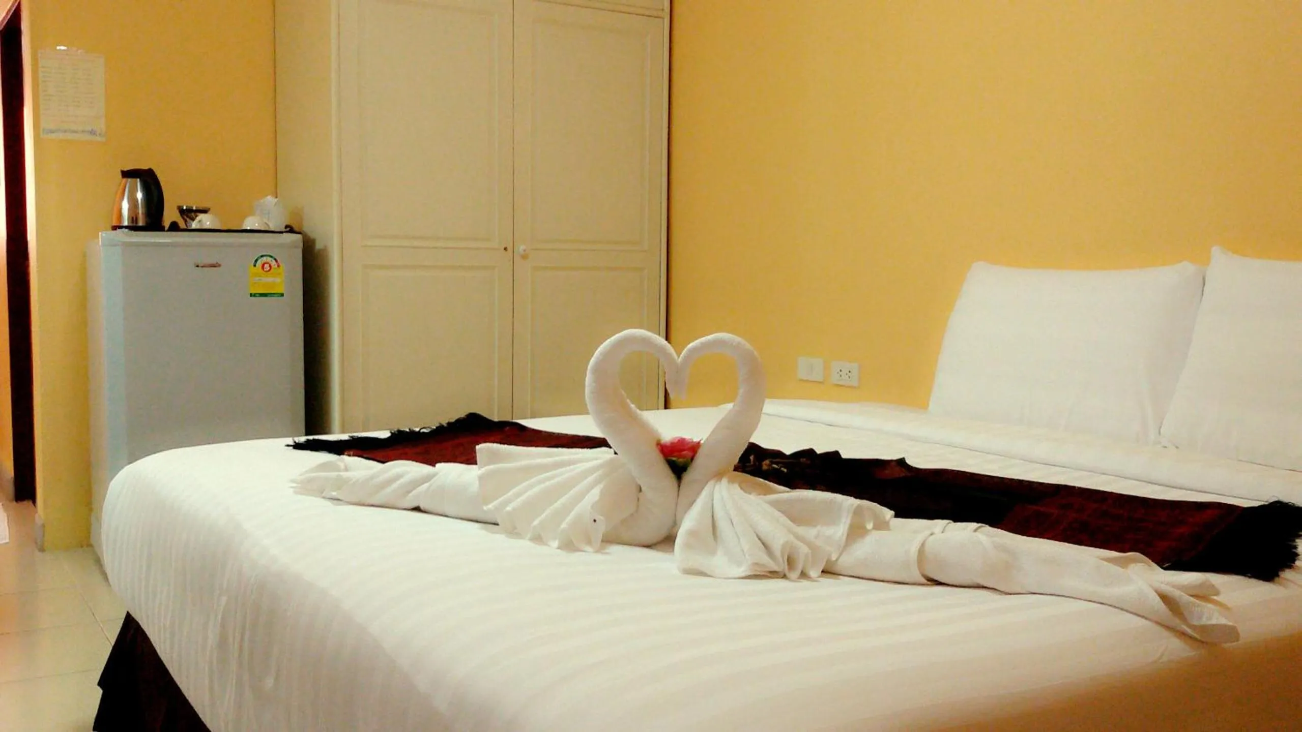 Bed in Ploy Puu Residence