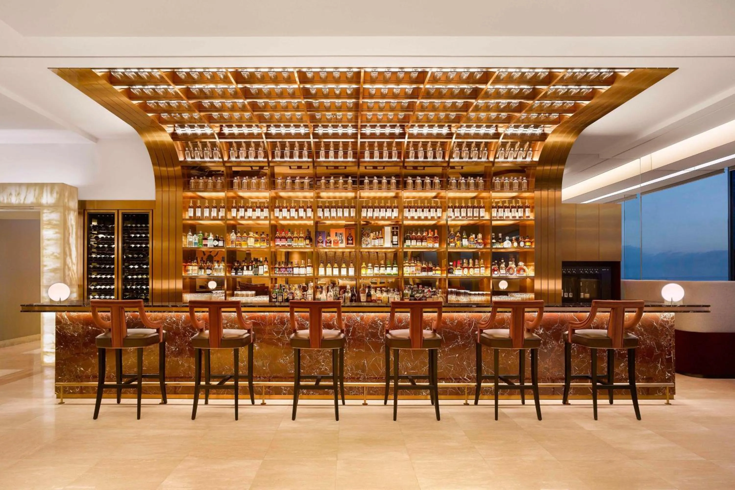 Lounge or bar in The Westin Josun Busan