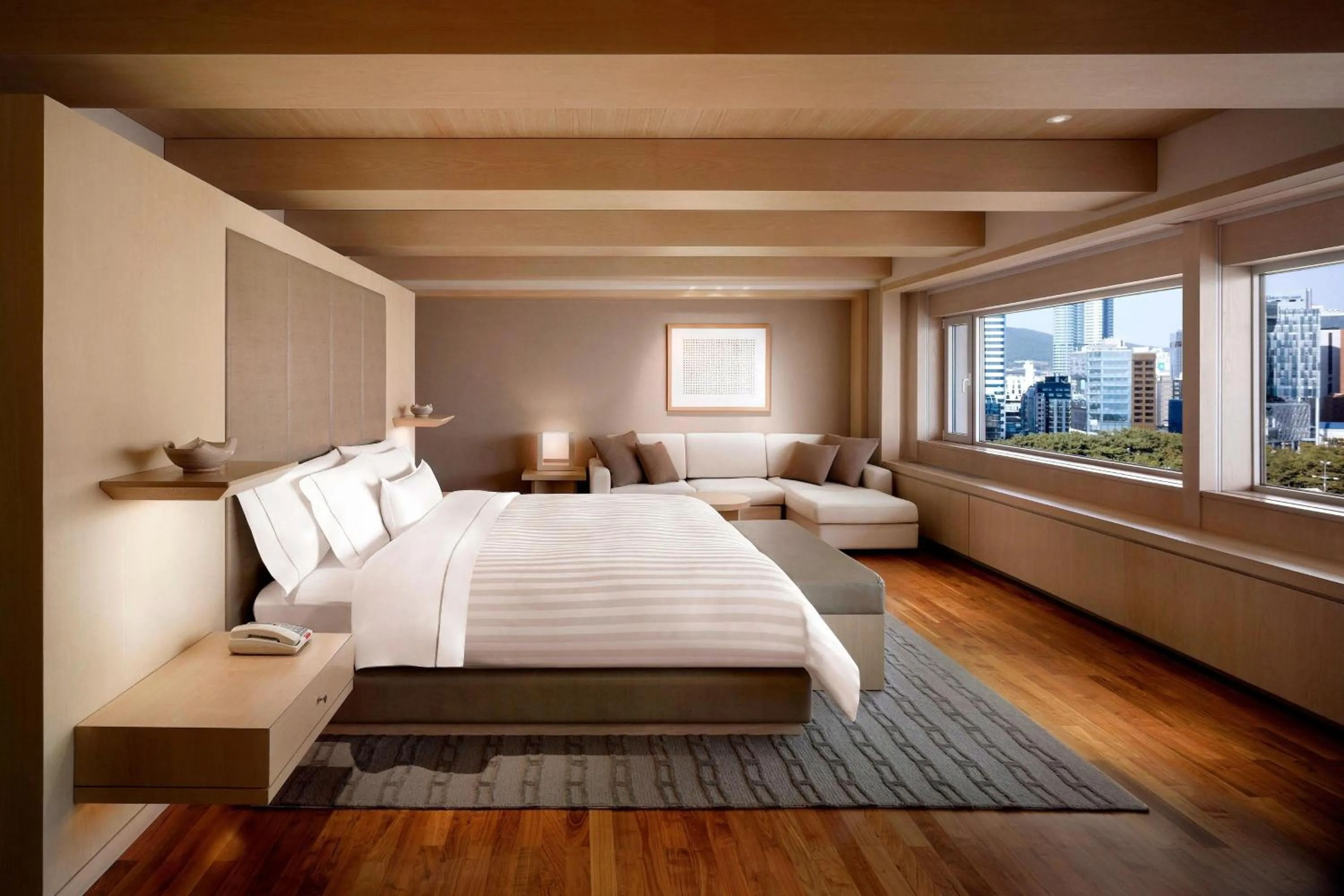 Photo of the whole room, Bed in The Westin Josun Busan