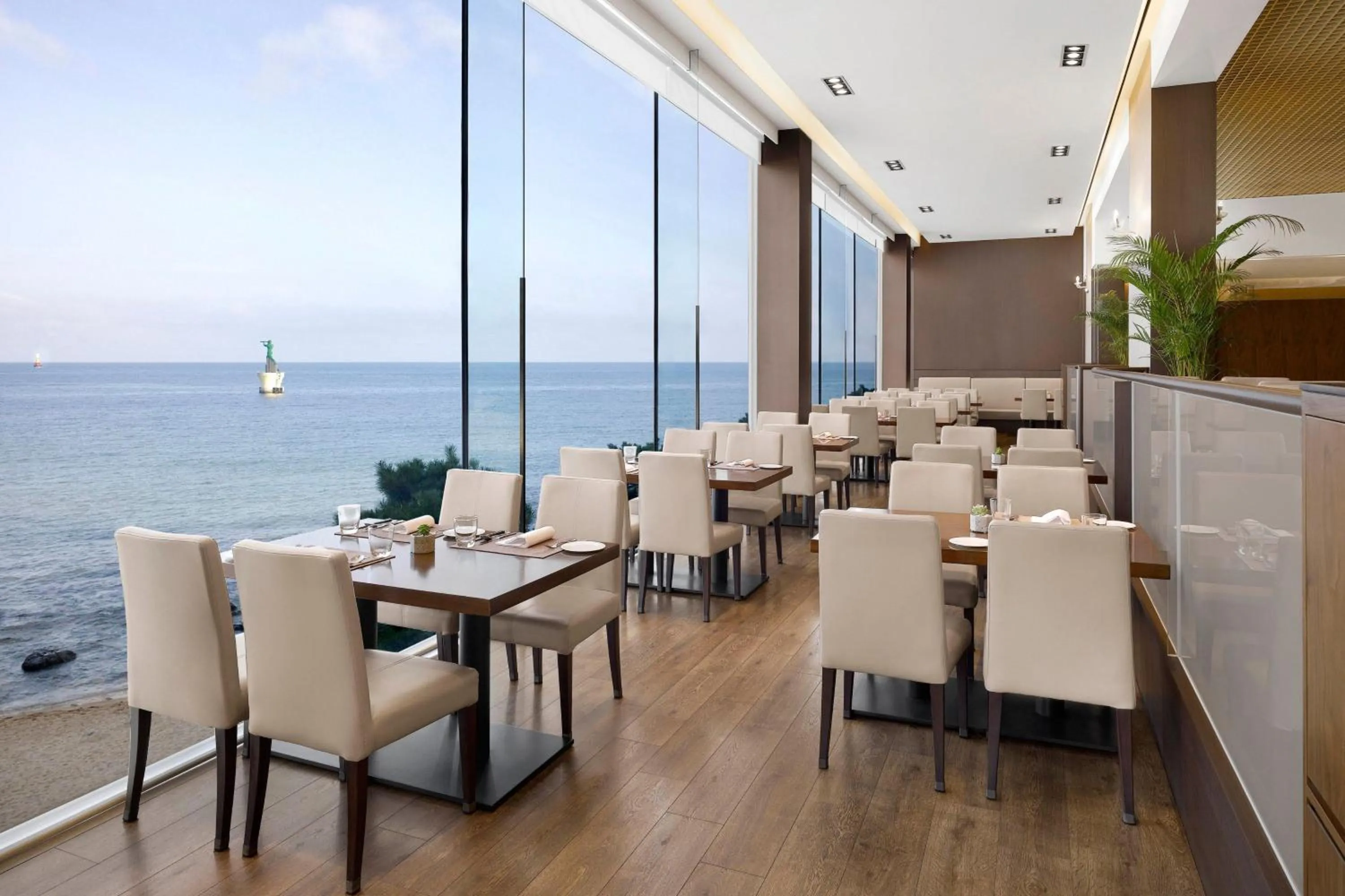 Restaurant/places to eat in The Westin Josun Busan