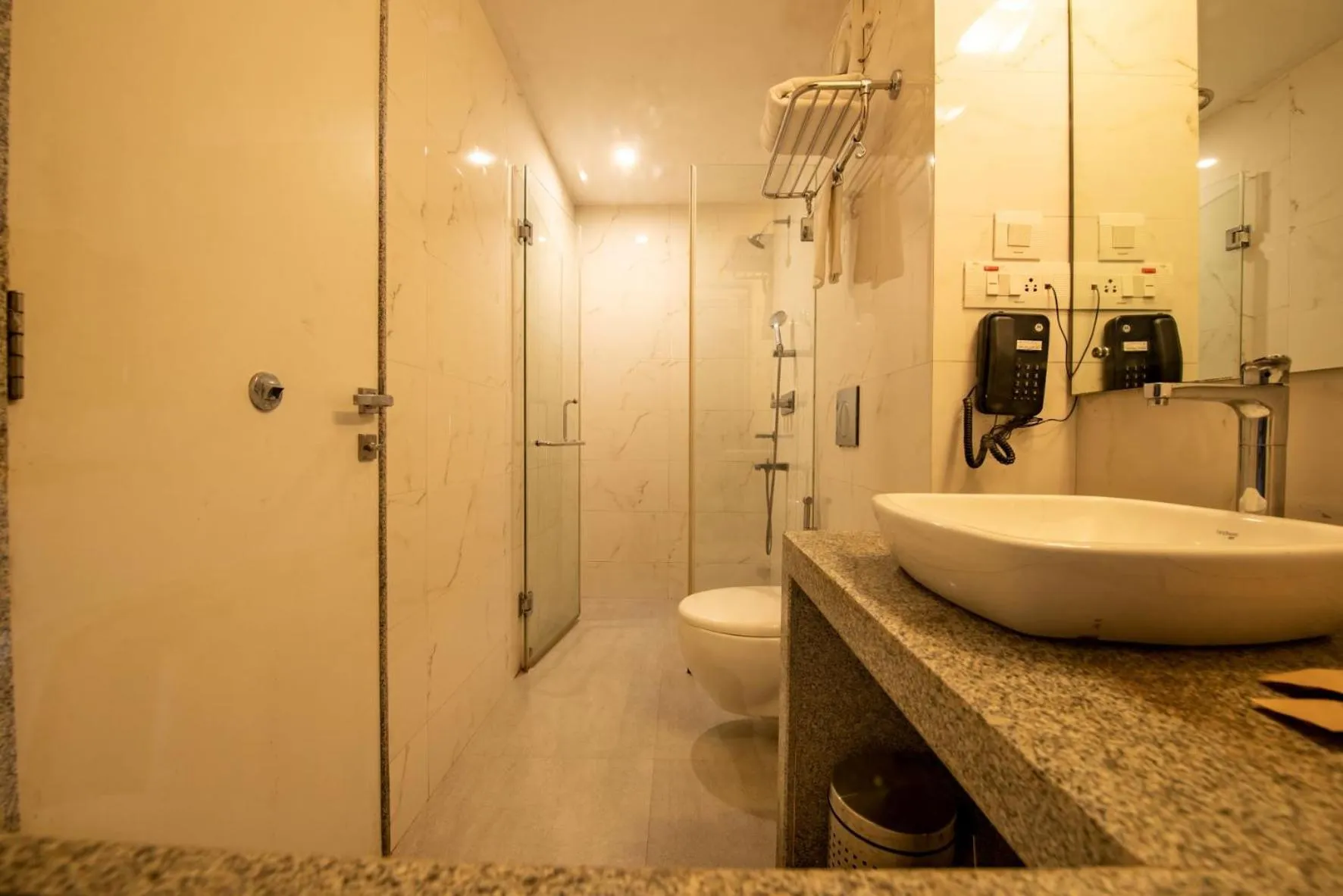 Bathroom in La-Paz Gardens Beacon Hotel - Vasco da Gama Goa