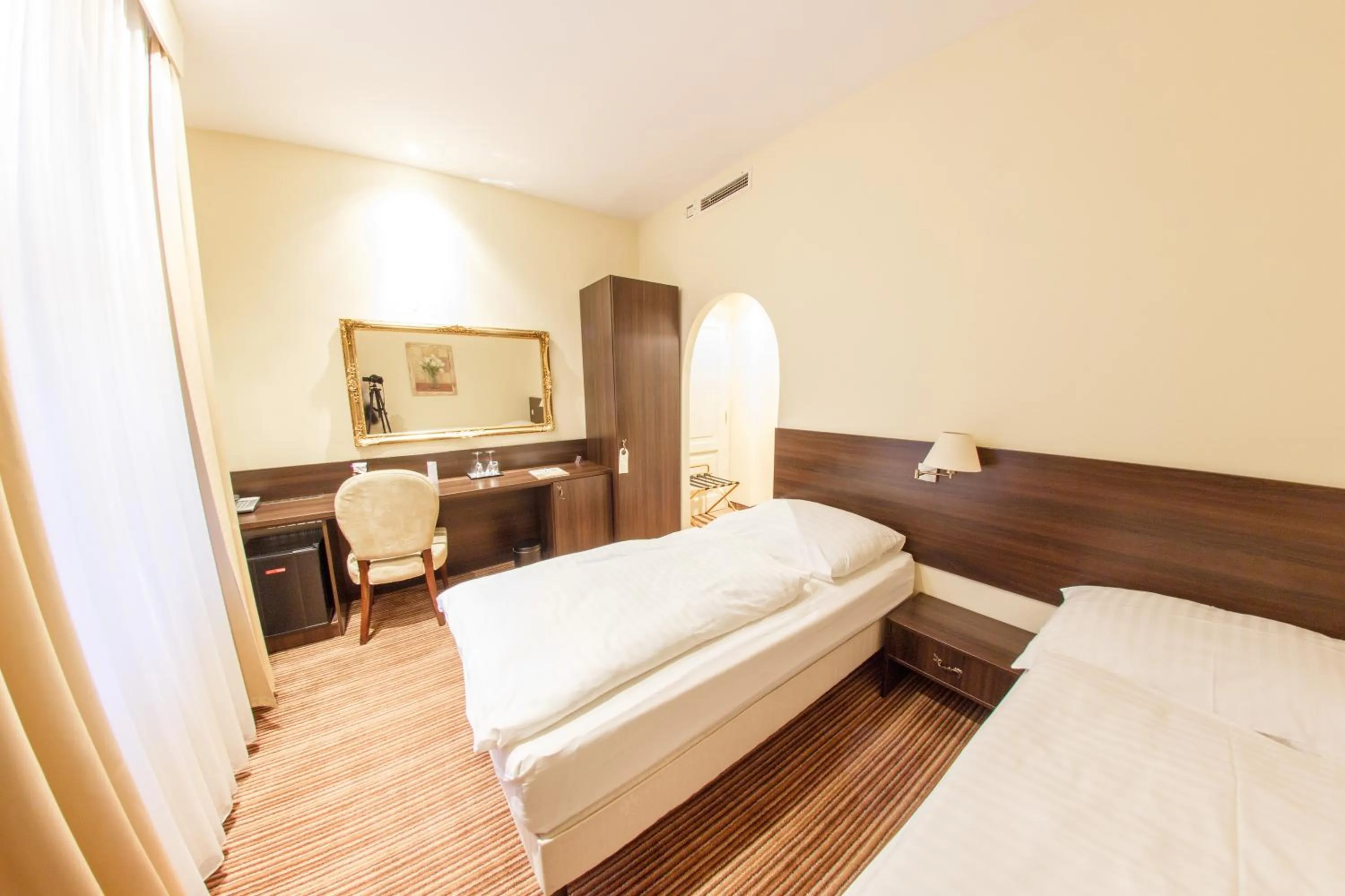 Bed in Hotel Kristály Imperial