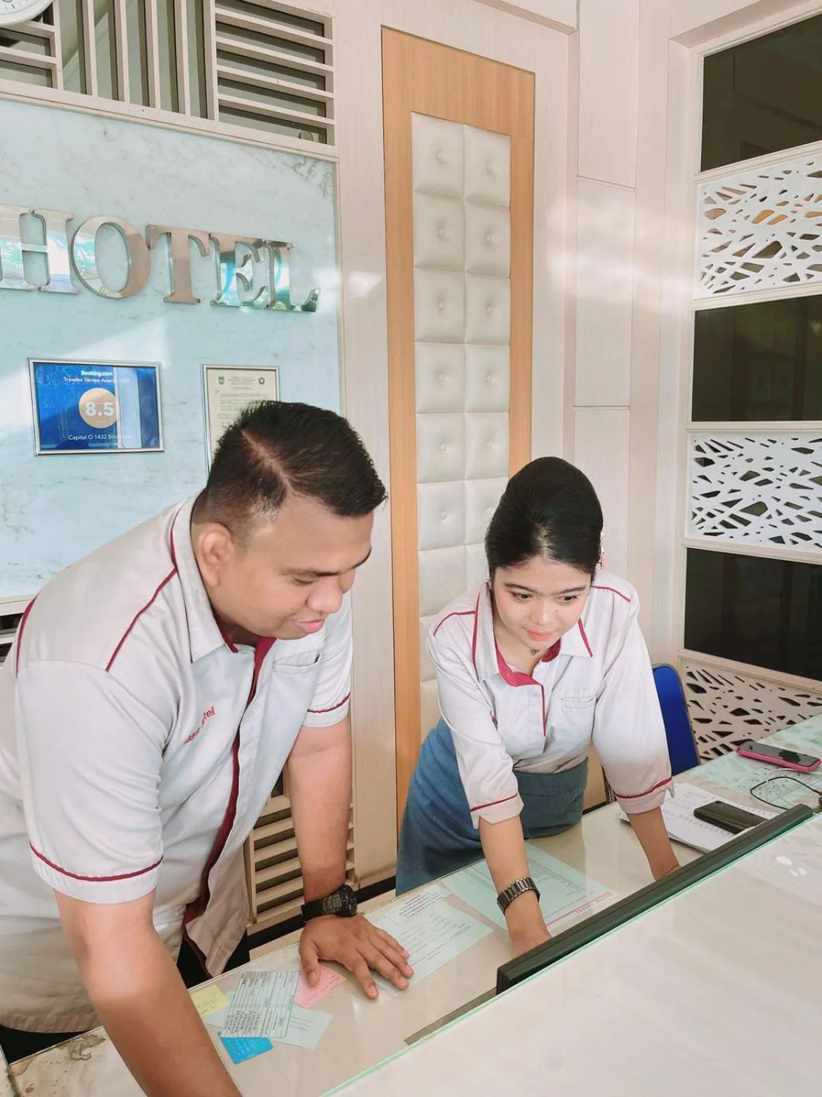 Lobby or reception in Blitz Hotel Batam Centre