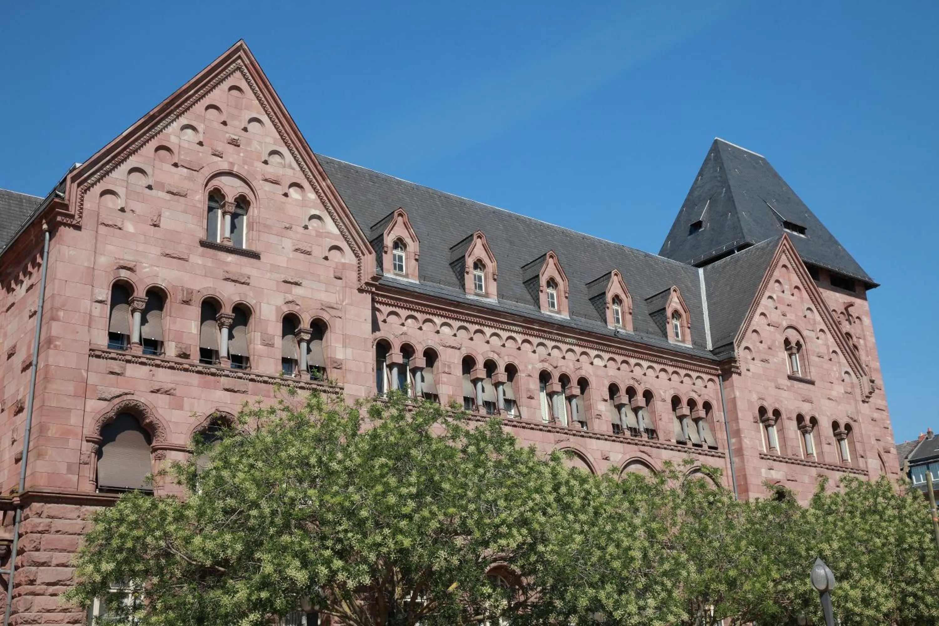 Nearby landmark in Hôtel Alerion Centre Gare