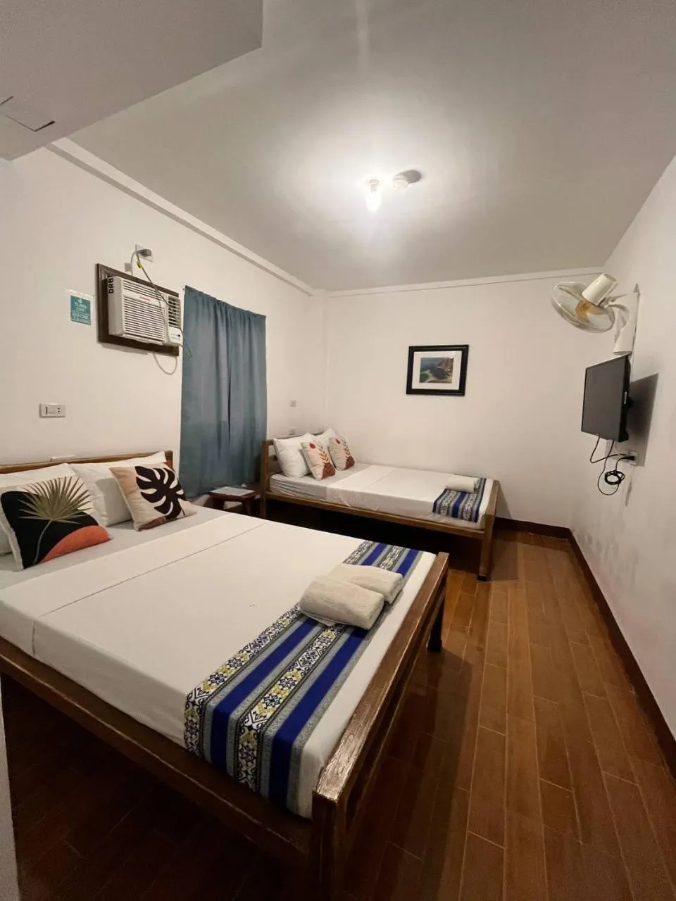 Bed in Casa Montemar Heights