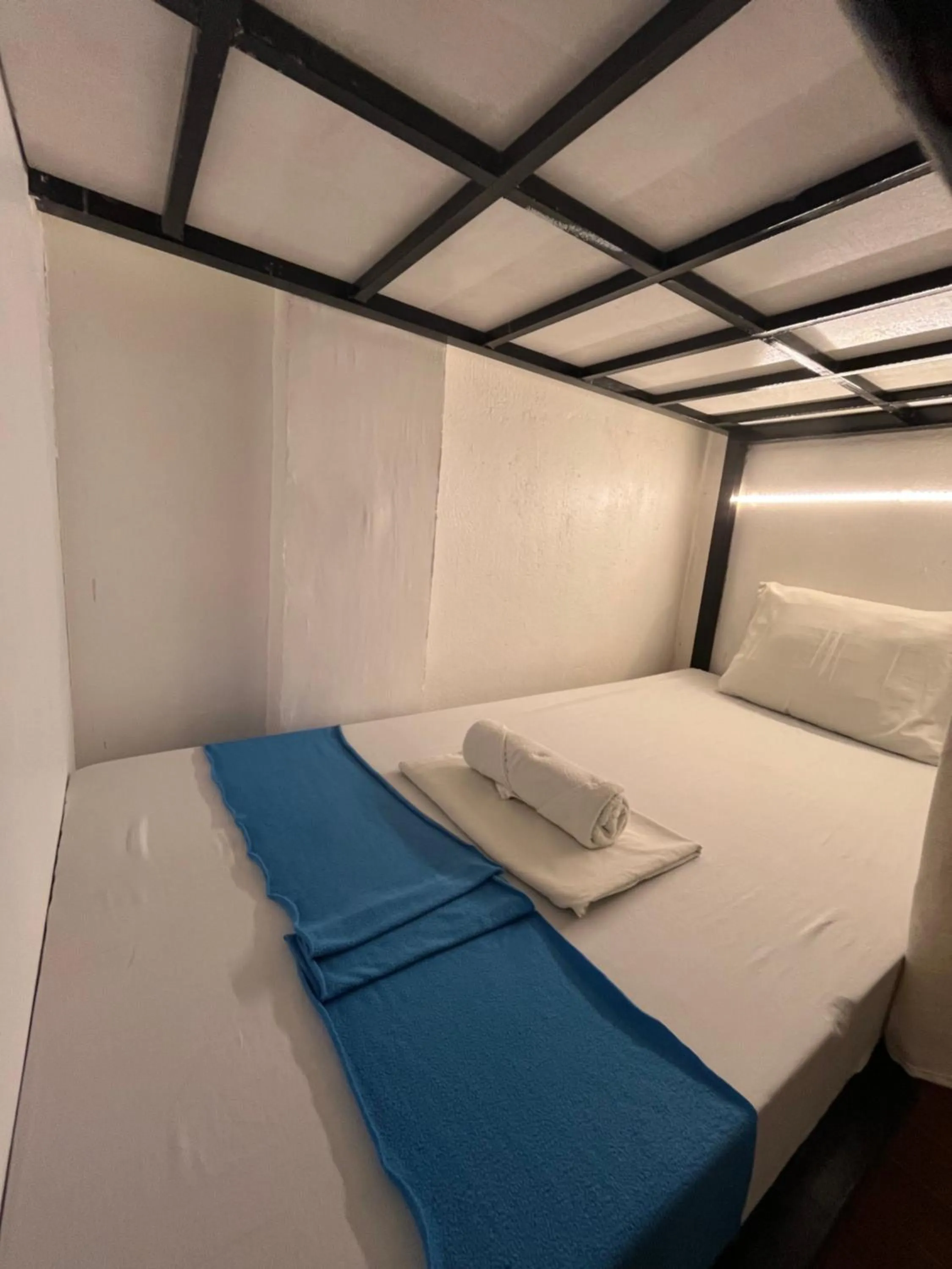 Bed in Casa Montemar Heights