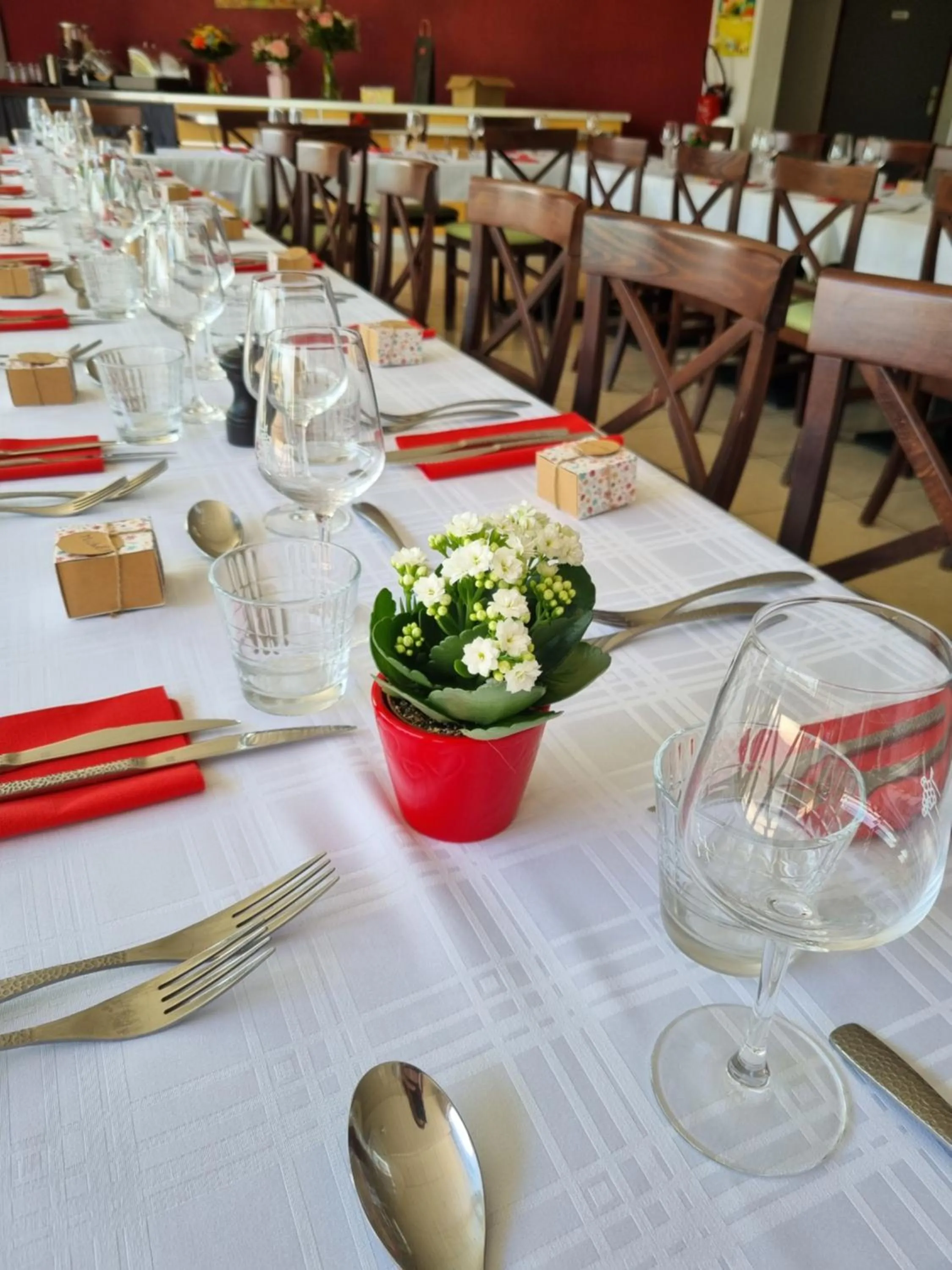 Restaurant/places to eat in Au Périgord Noir