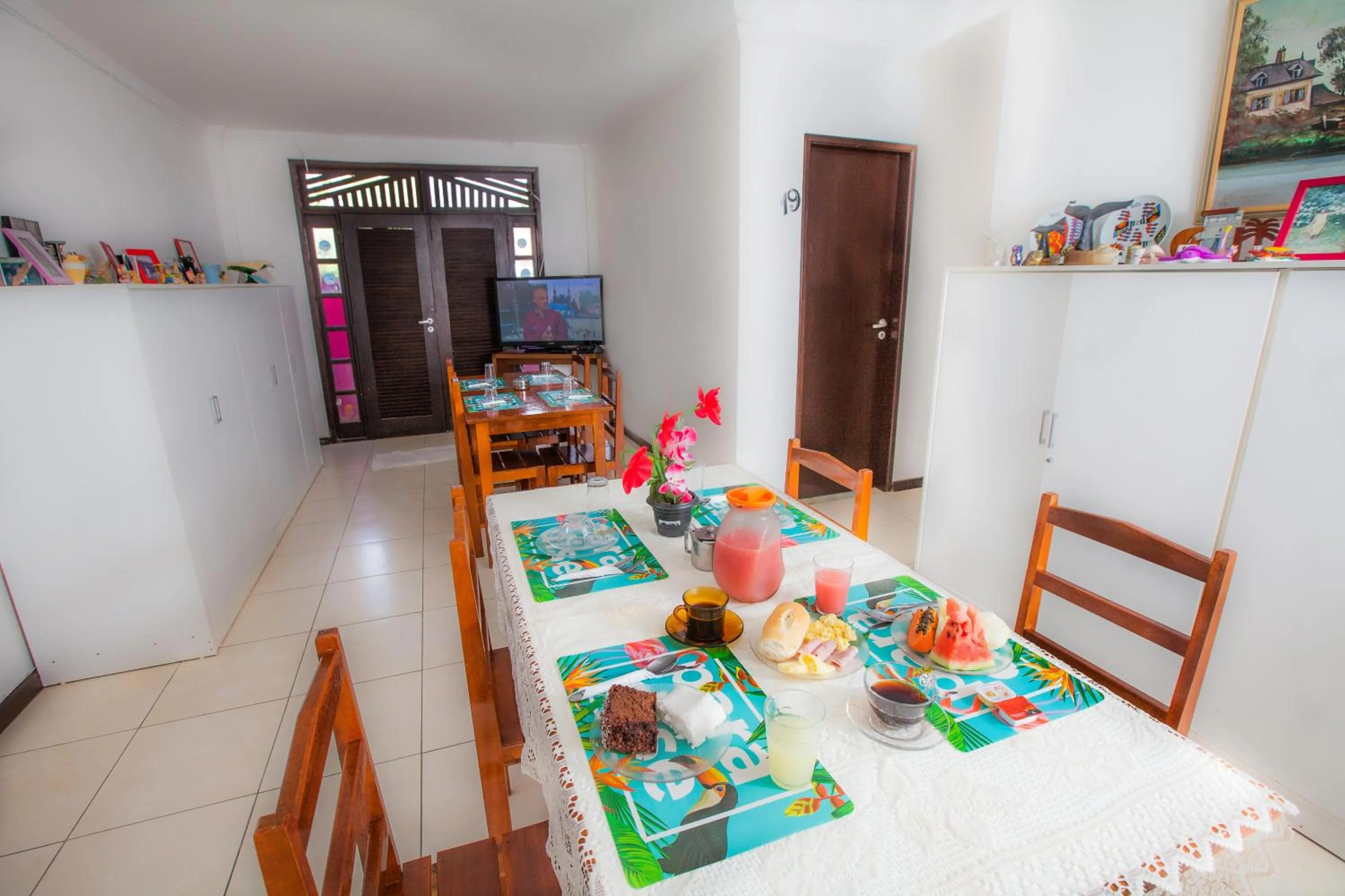 Restaurant/places to eat in Pousada Tia Helena