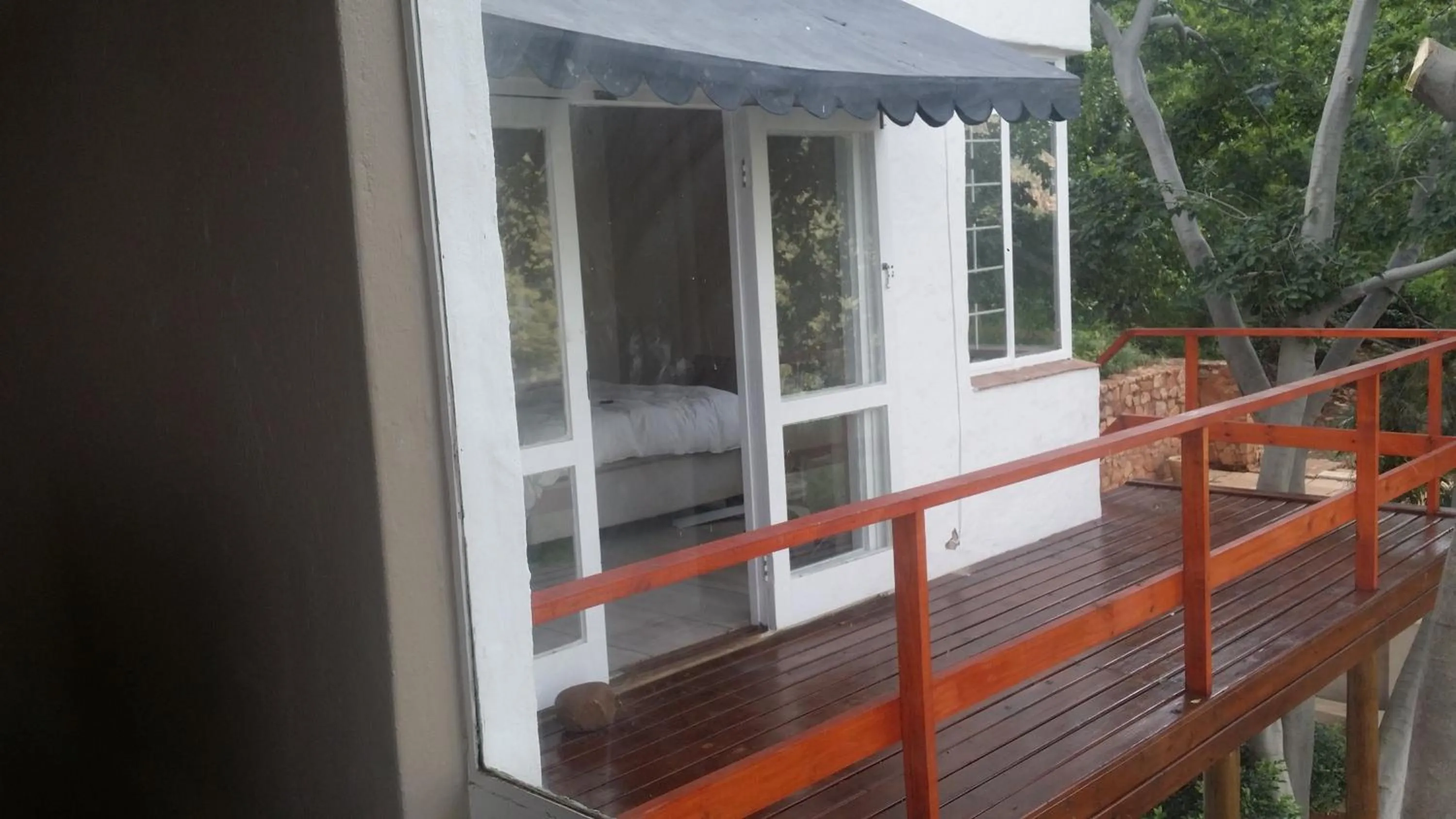 Property building in Letamong