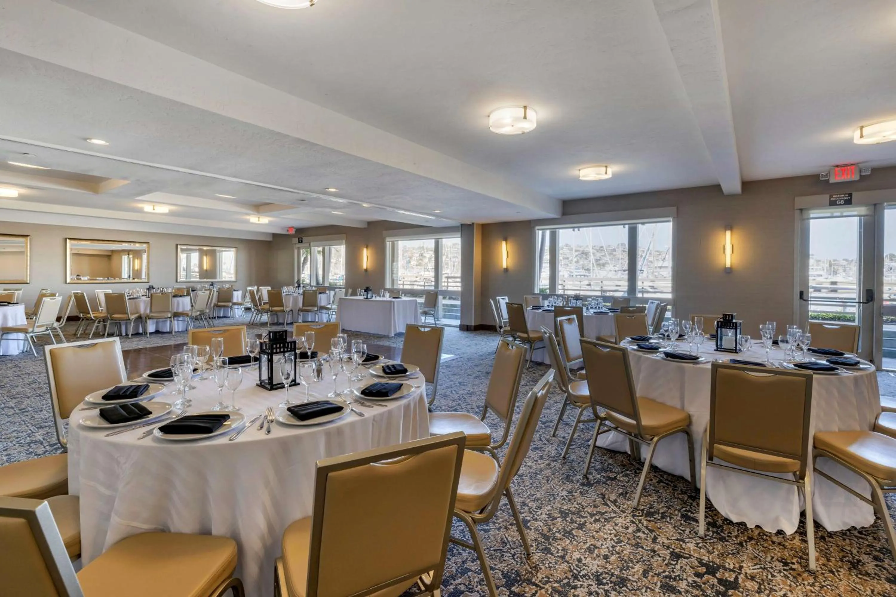 wedding in Best Western PLUS Island Palms Hotel & Marina