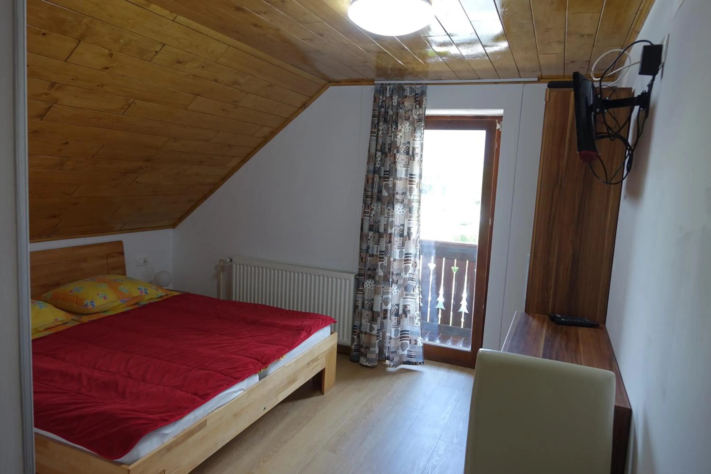 Photo of the whole room, Bed in BOOA Rooms Irena