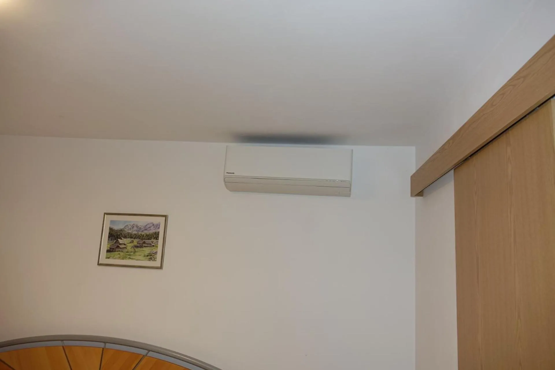 air conditioner in BOOA Rooms Irena