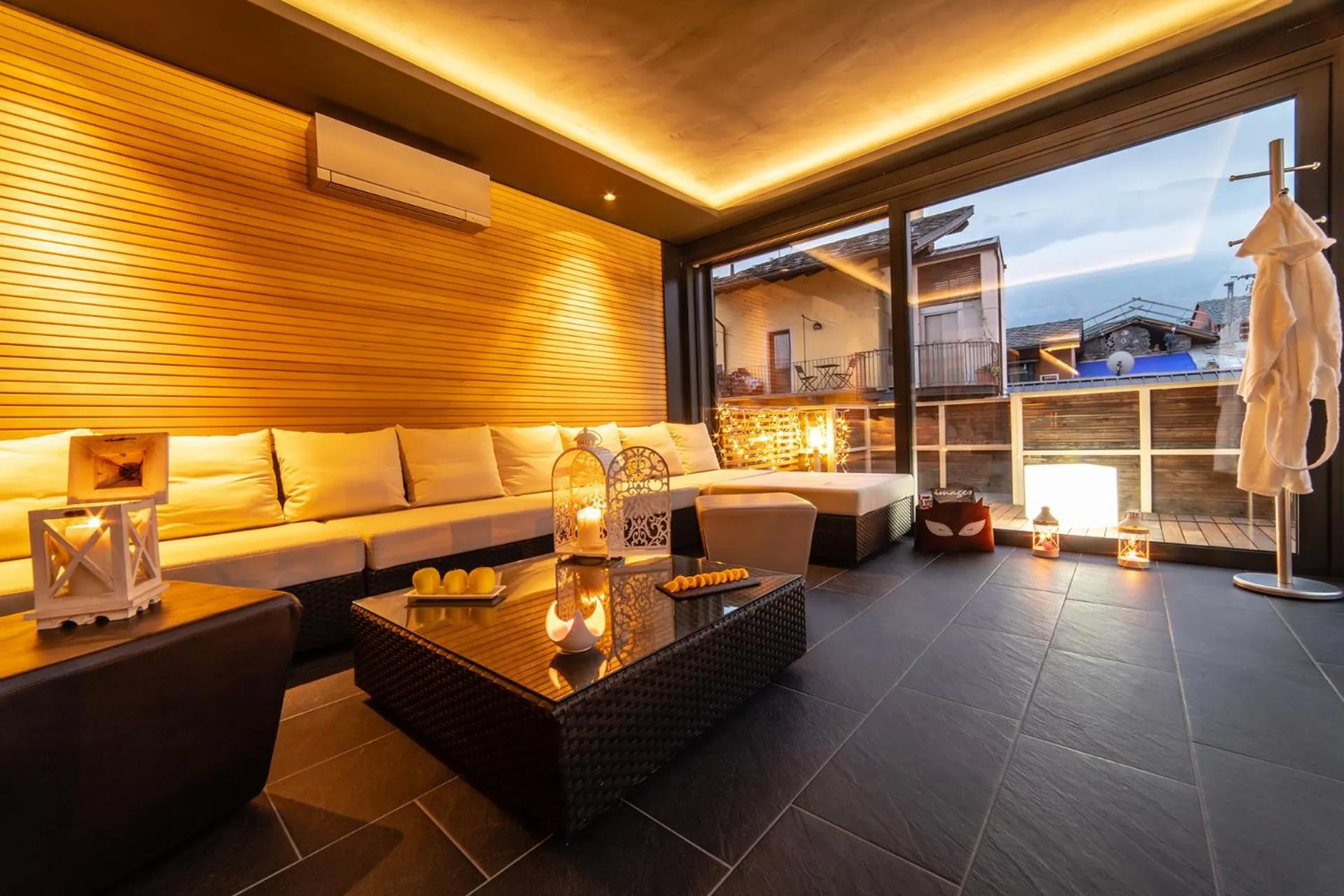 Spa and wellness centre/facilities in HB Aosta Hotel & Balcony SPA
