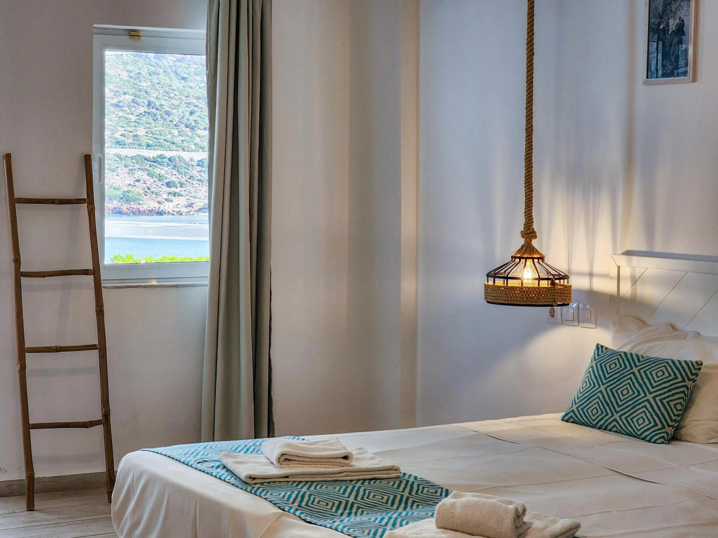 Bed in Blue Bay Lifestyle - ex Bali Blue Bay