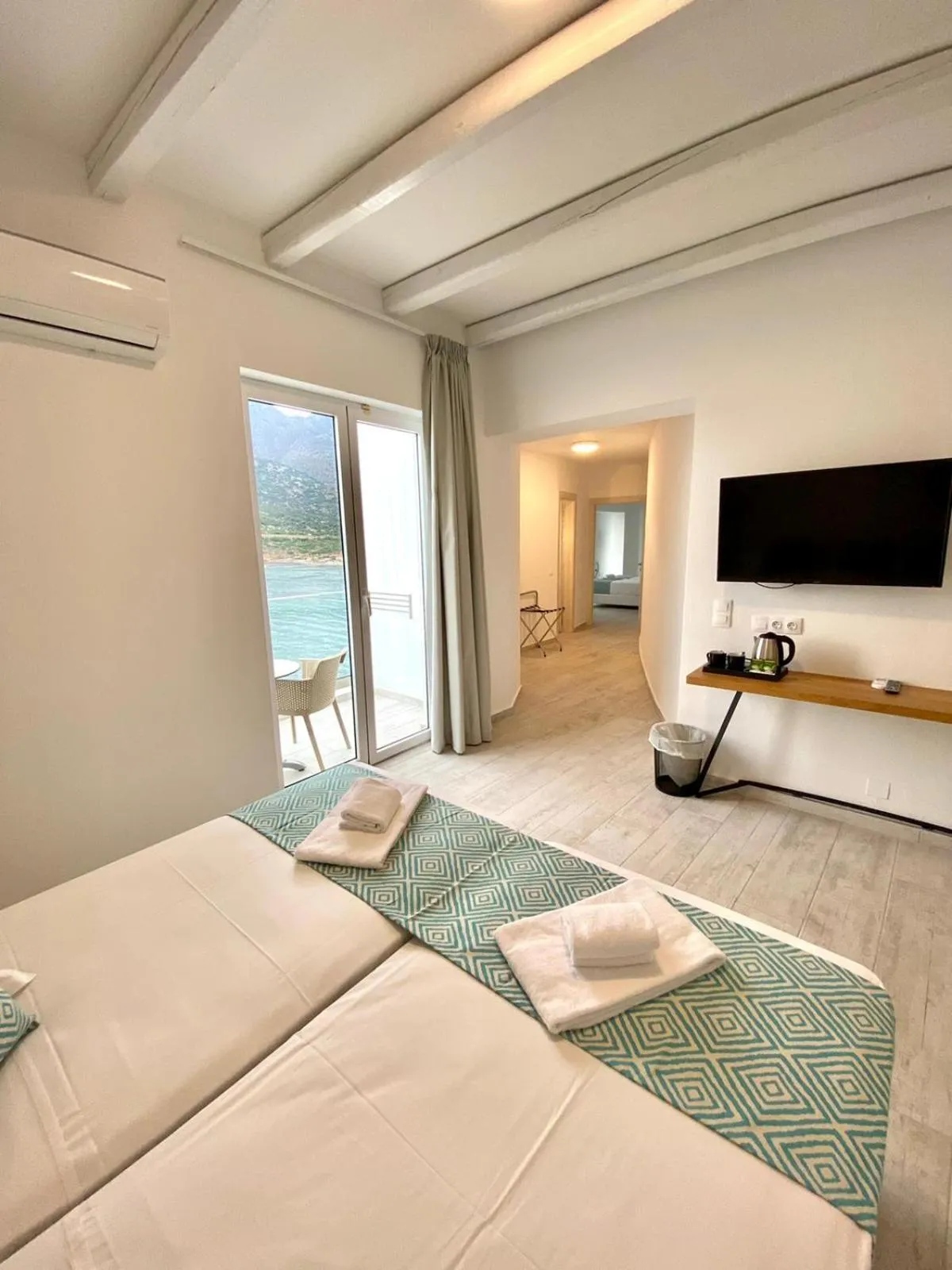 Communal lounge/ TV room, Bed in Blue Bay Lifestyle - ex Bali Blue Bay