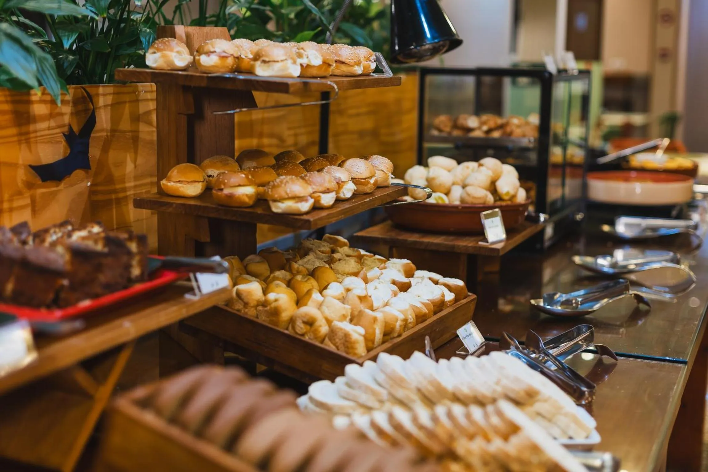 Breakfast in Hotel Nacional Inn Curitiba Santa Felicidade