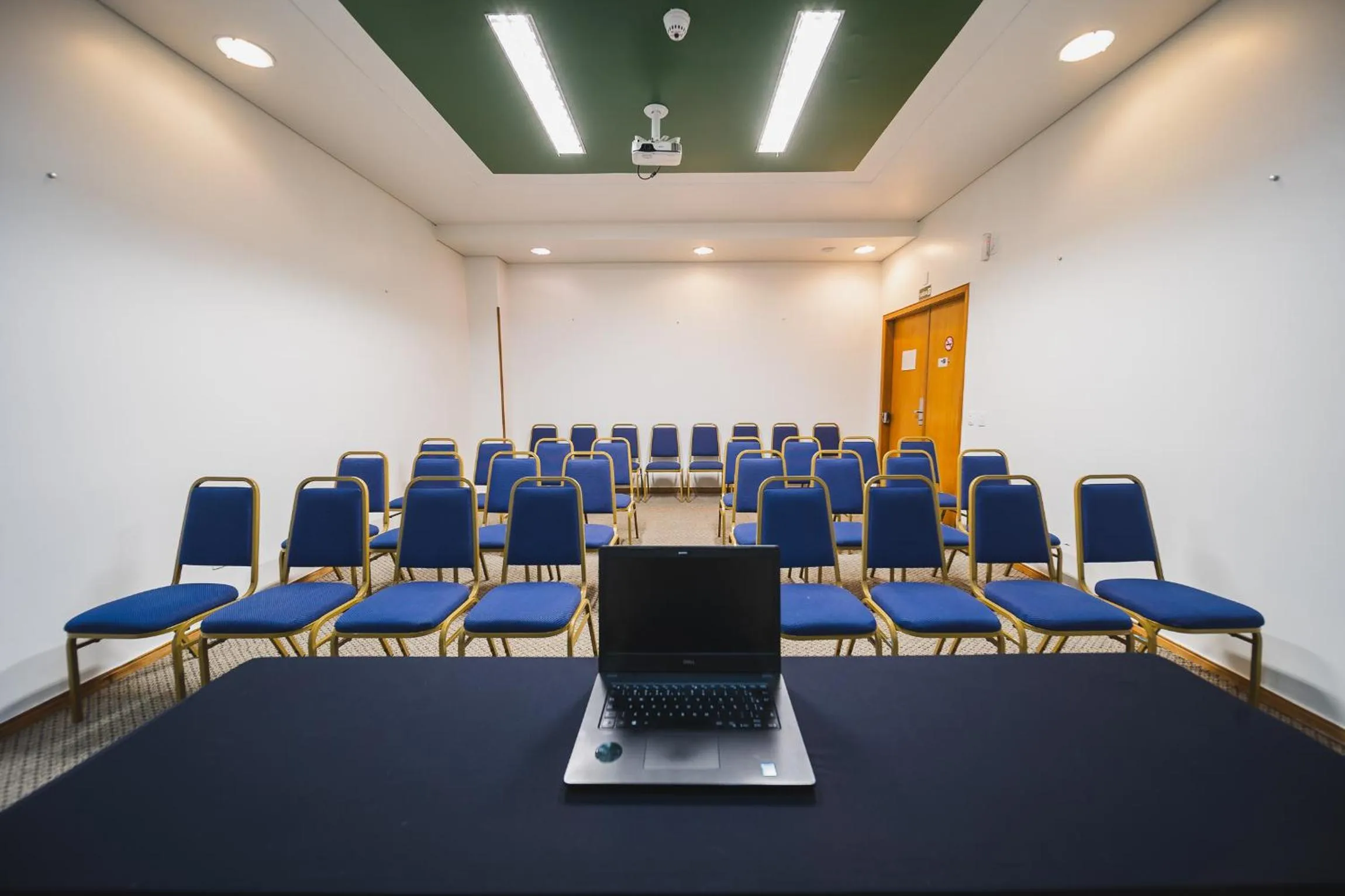 Meeting/conference room in Hotel Nacional Inn Curitiba Santa Felicidade
