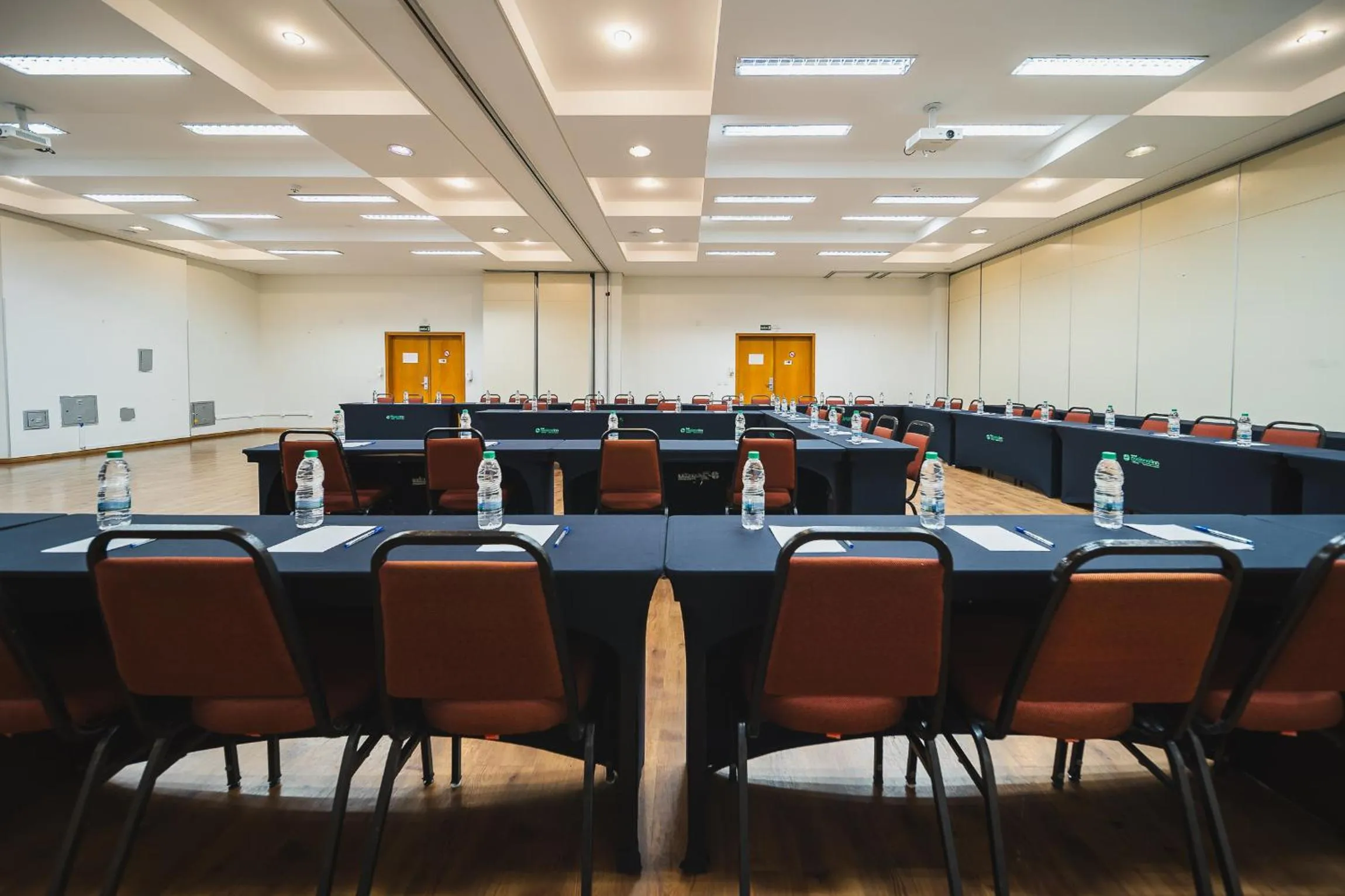 Meeting/conference room in Hotel Nacional Inn Curitiba Santa Felicidade