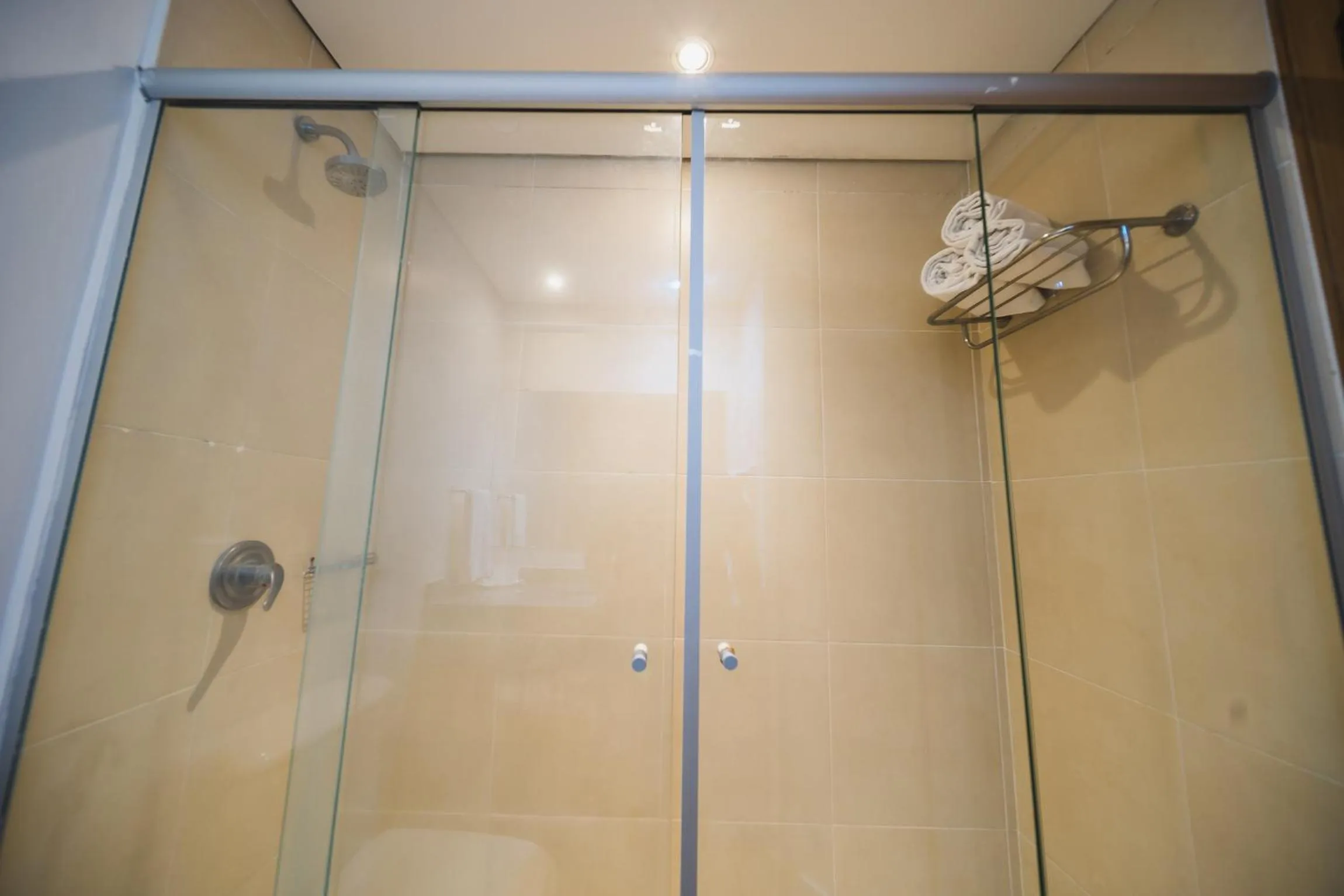 Bathroom in Hotel Nacional Inn Curitiba Santa Felicidade