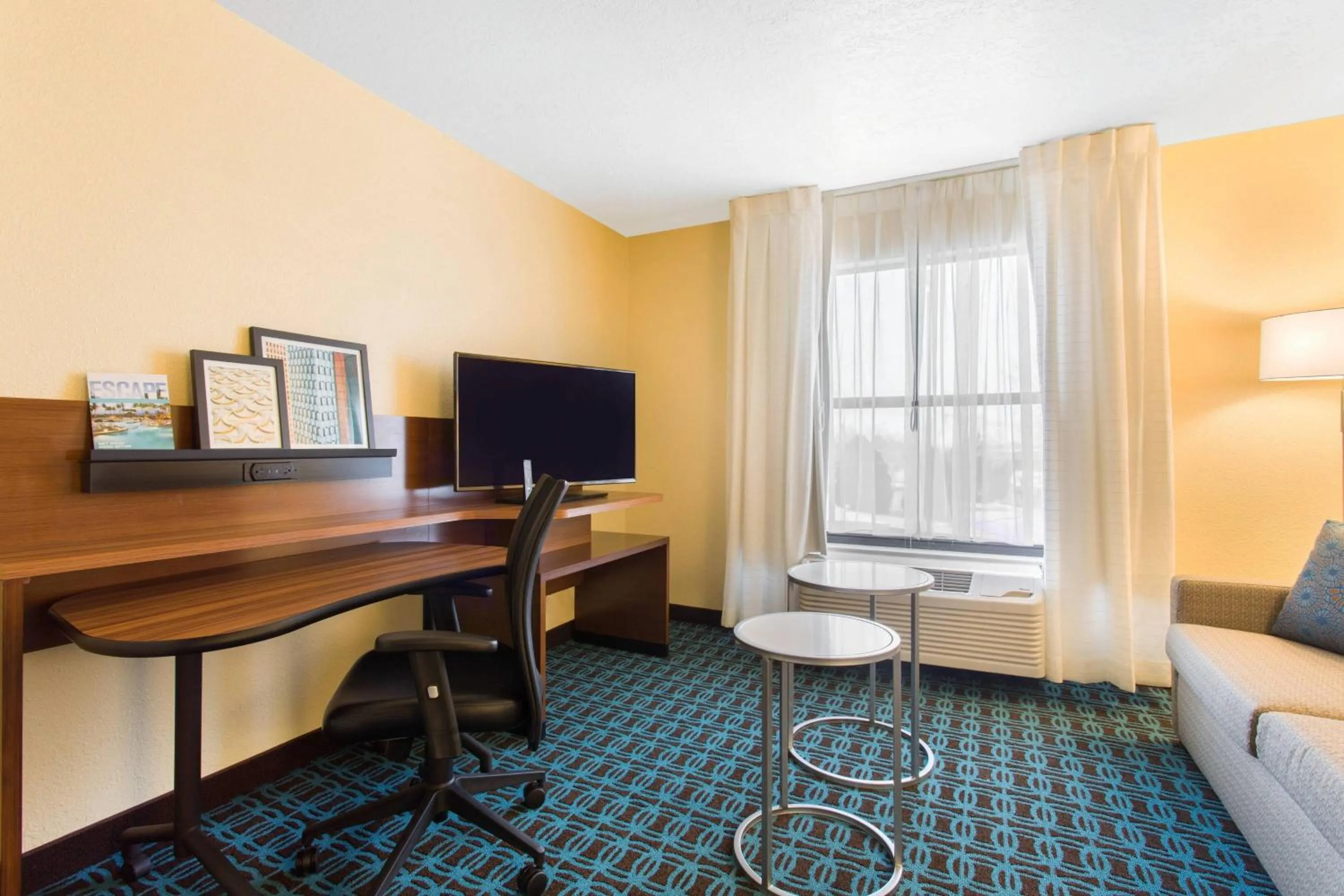 Living room in Fairfield Inn & Suites by Marriott Santa Fe