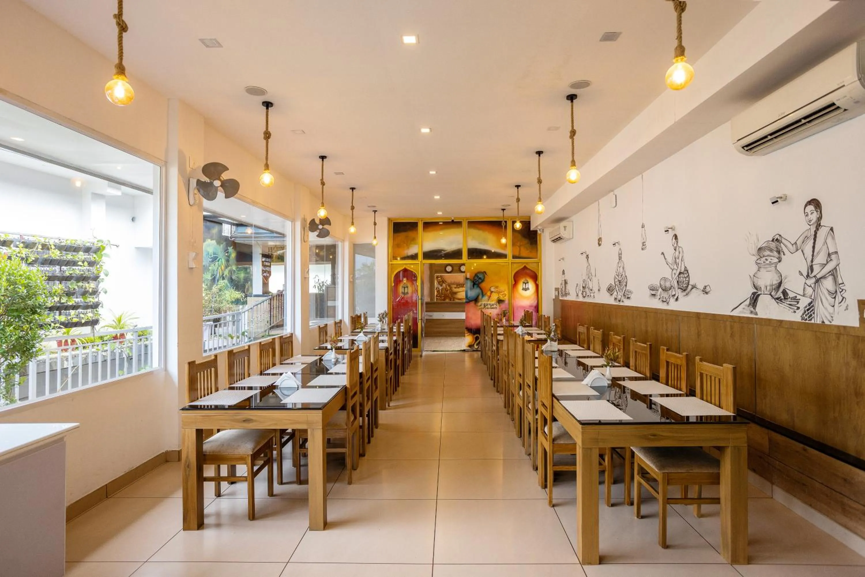 Restaurant/places to eat in Star Emirates Luxury Resort and Spa, Munnar