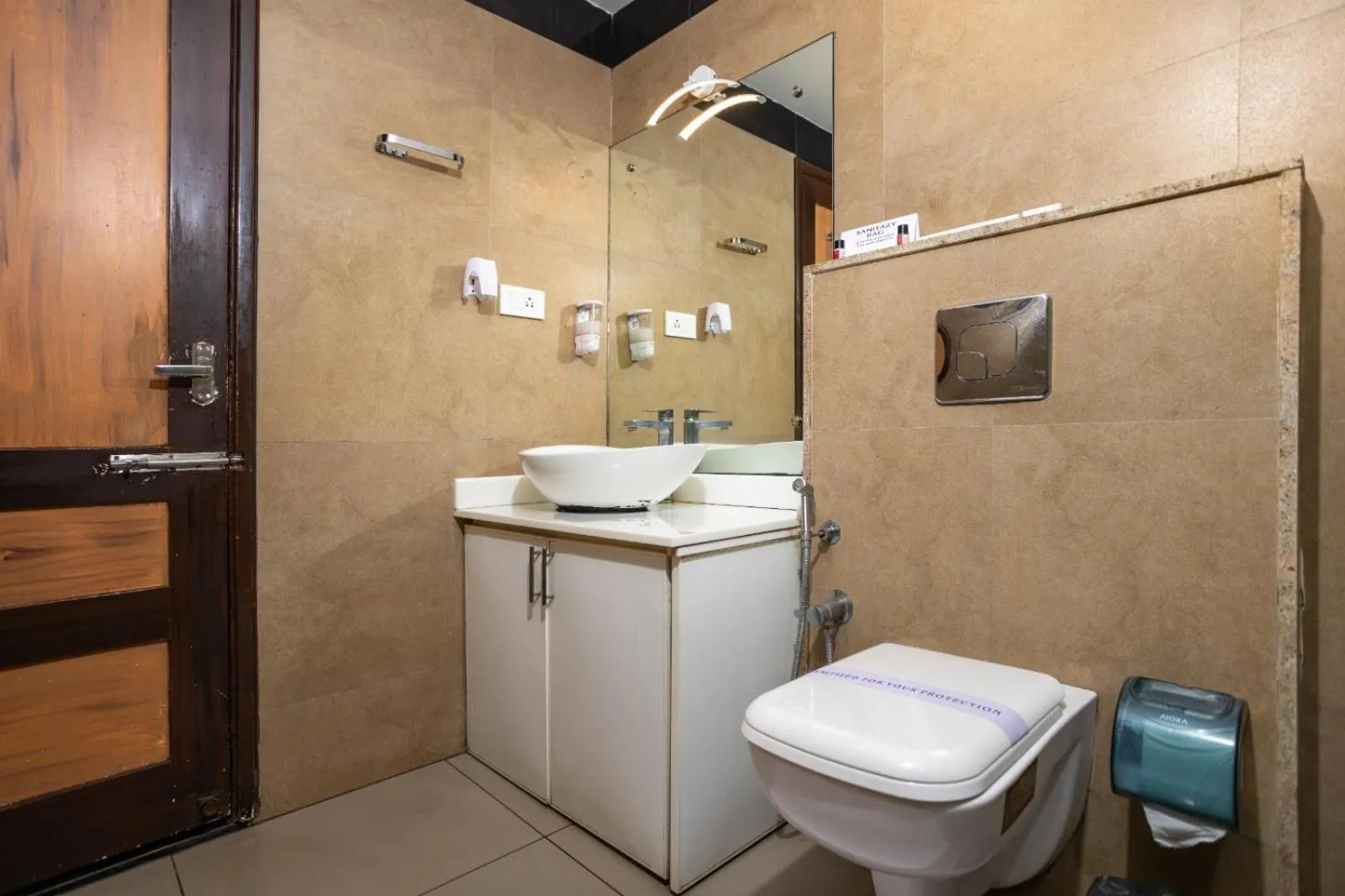 Toilet in Star Emirates Luxury Resort and Spa, Munnar