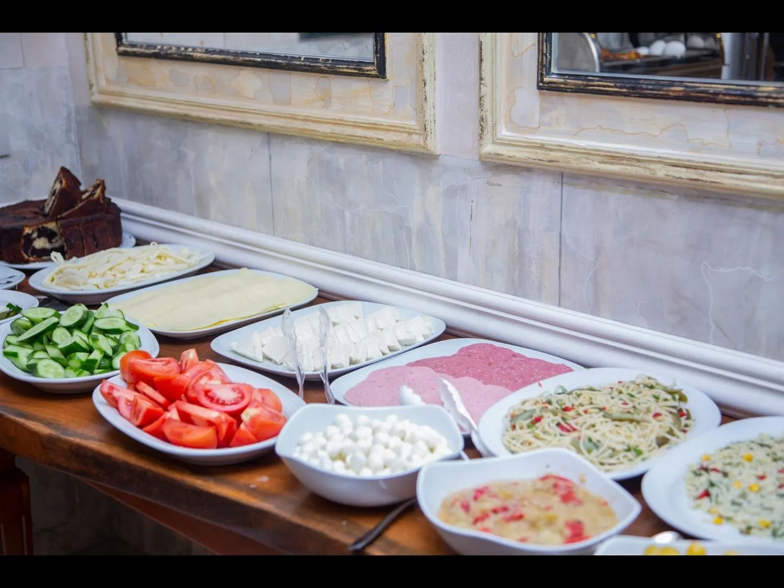 Breakfast in HHK Hotel Downtown