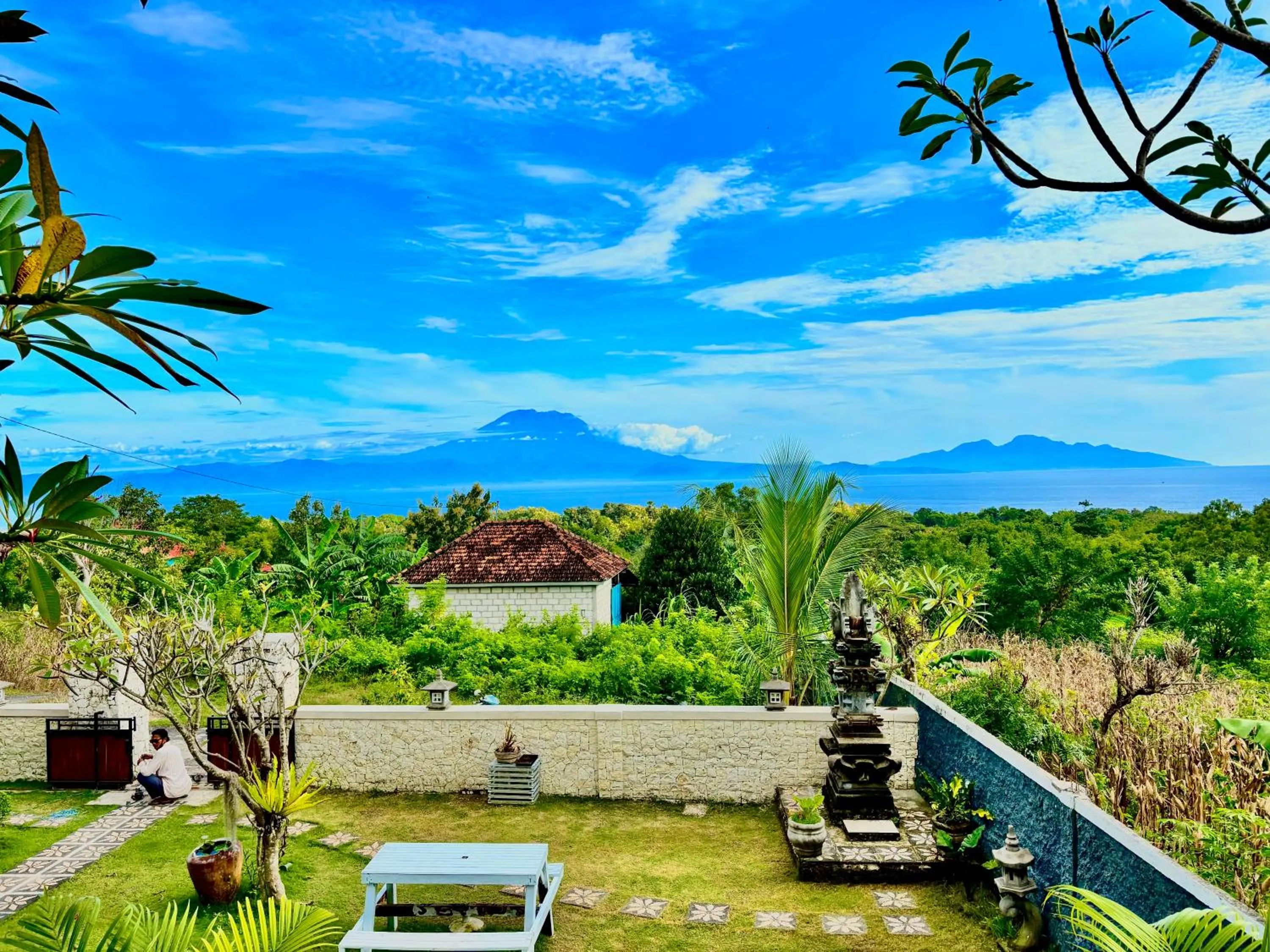 Natural landscape in Hotra Hill Cottage