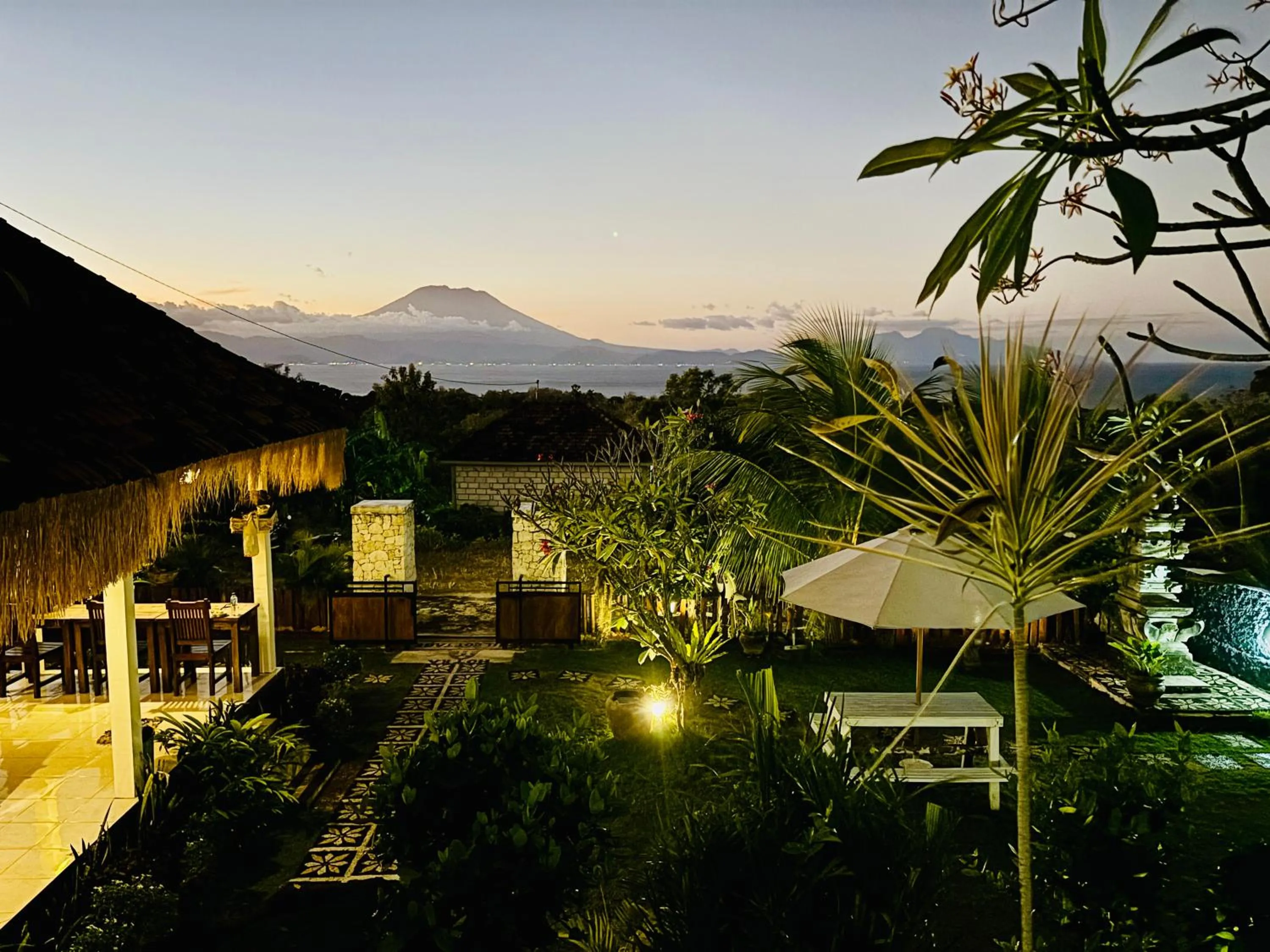 Night in Hotra Hill Cottage