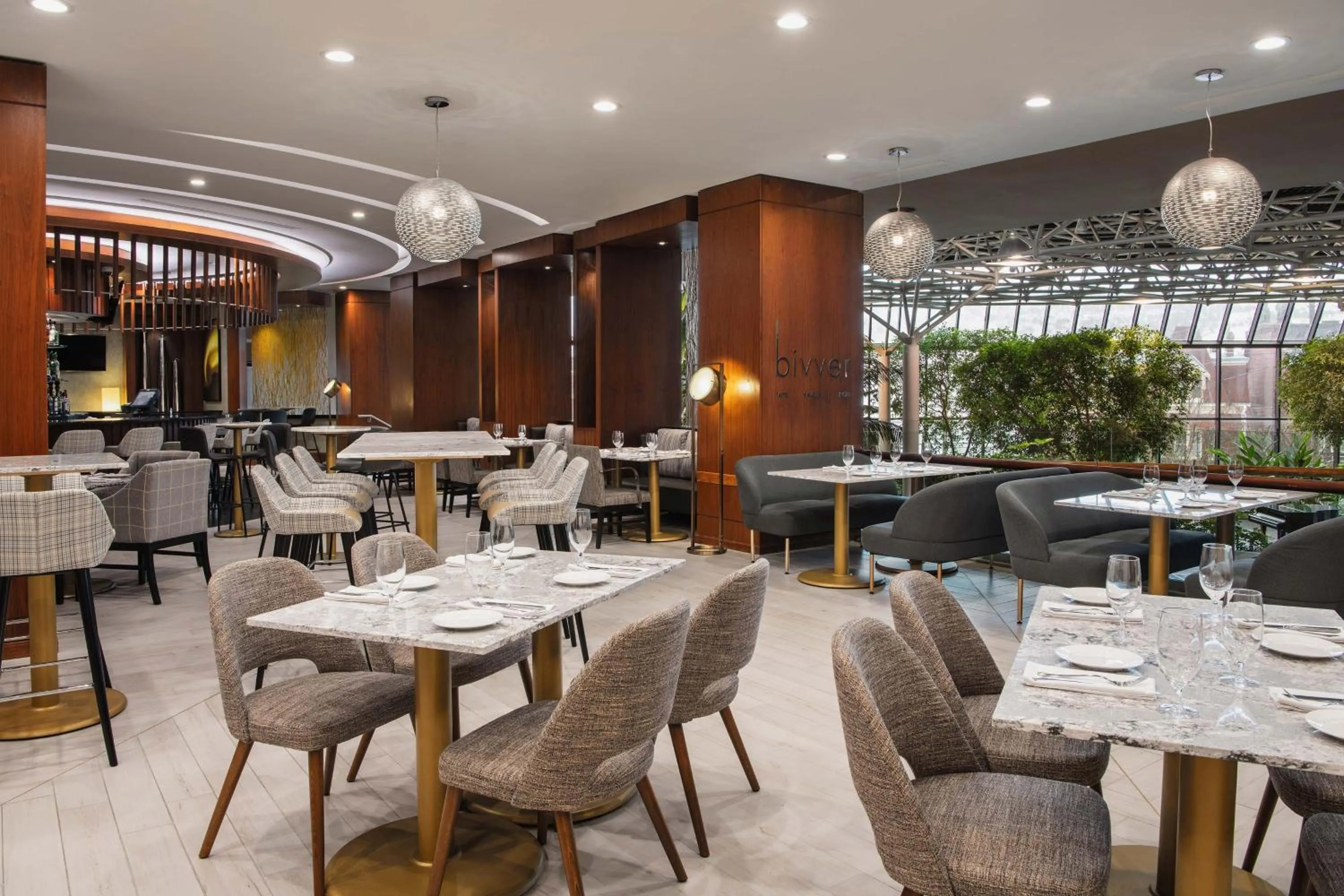 Lounge or bar in Sheraton Hotel Newfoundland