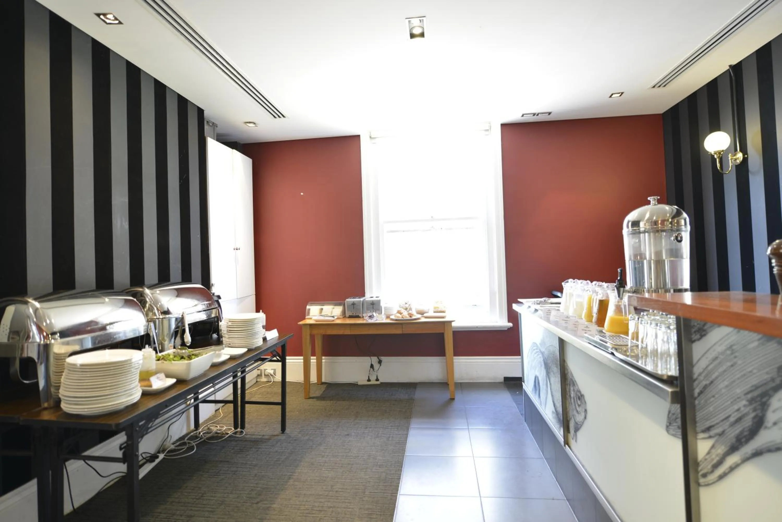 Breakfast in Seasons Heritage Melbourne