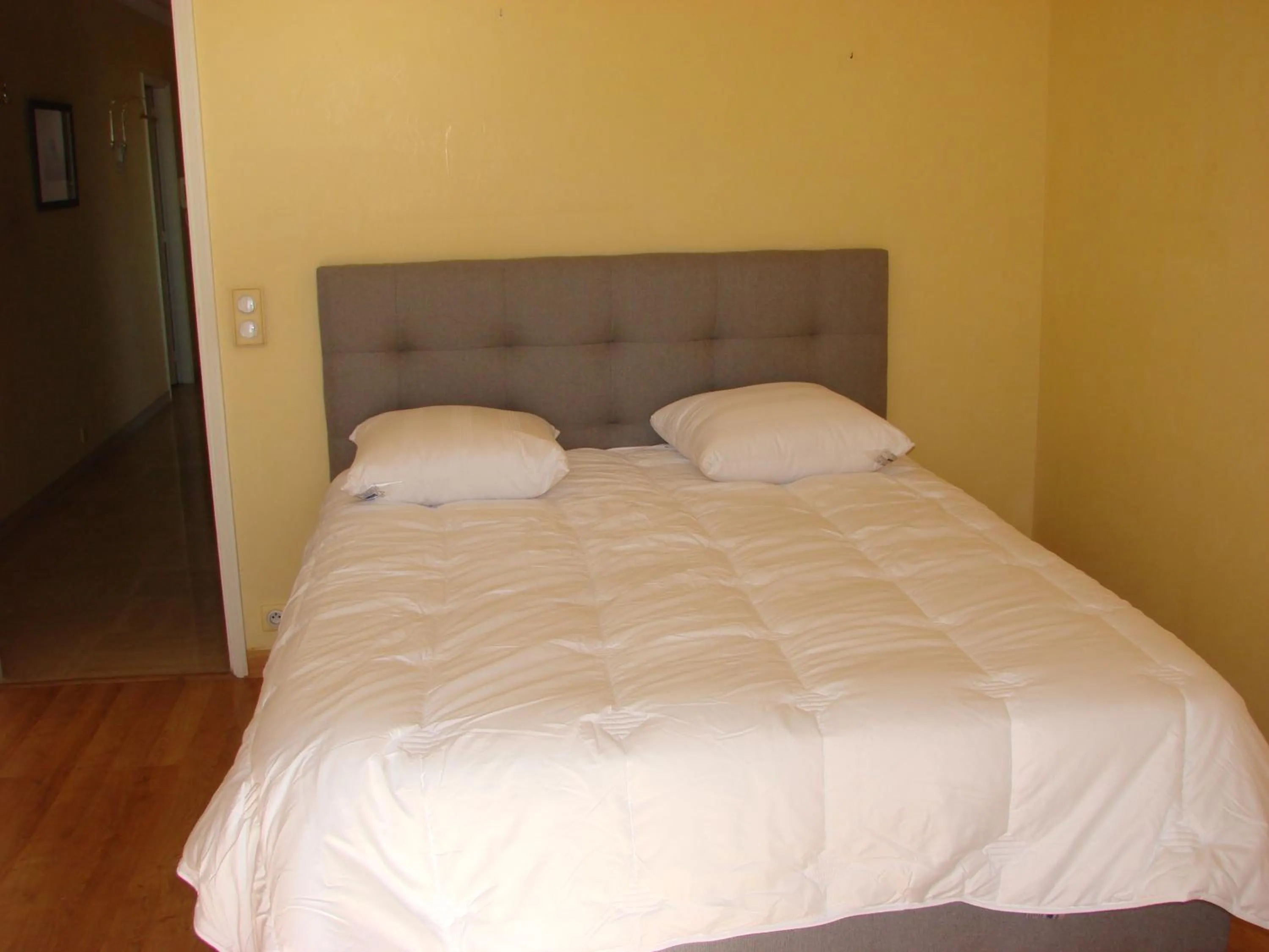 Bedroom, Bed in The Best Place