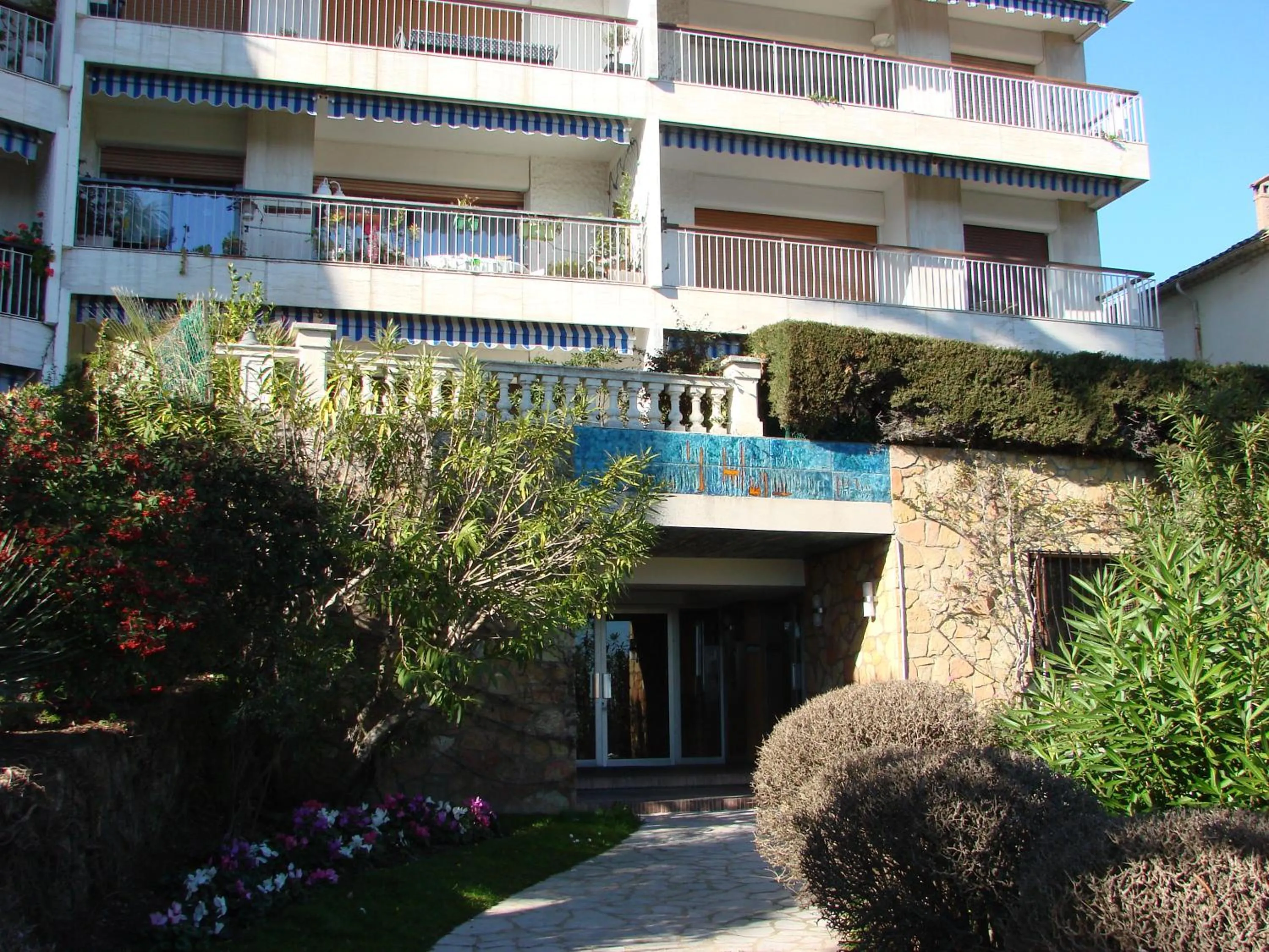 Facade/entrance in The Best Place