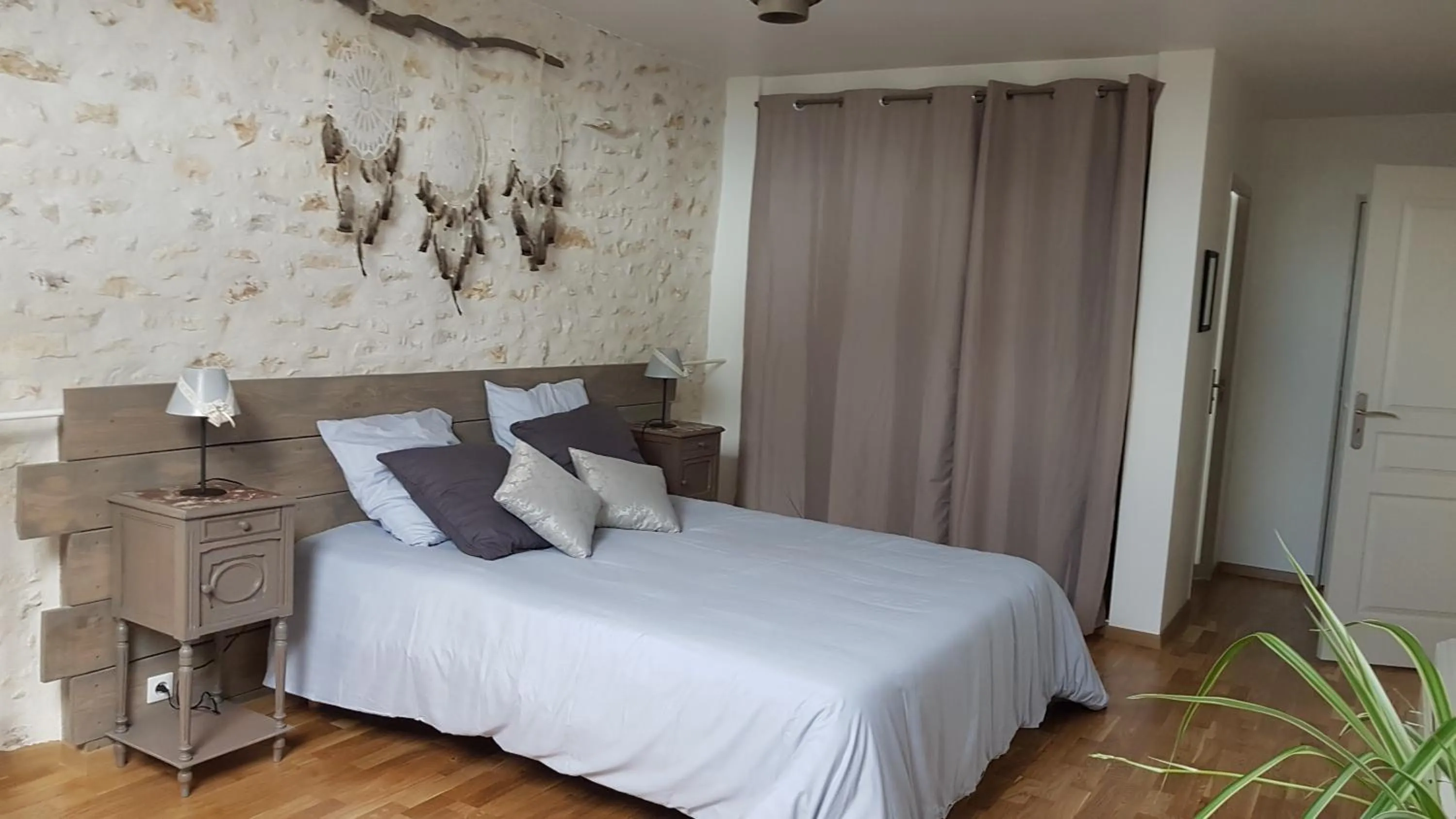 Photo of the whole room, Bed in Le pré de la rue