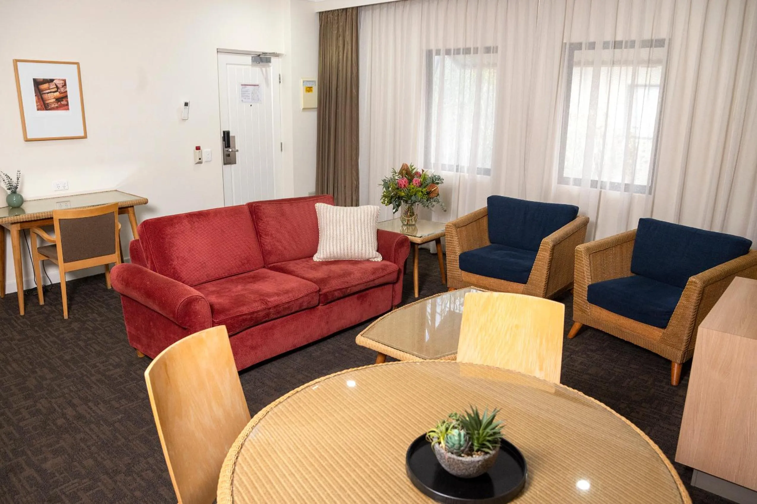 Living room in Rydges Kalgoorlie
