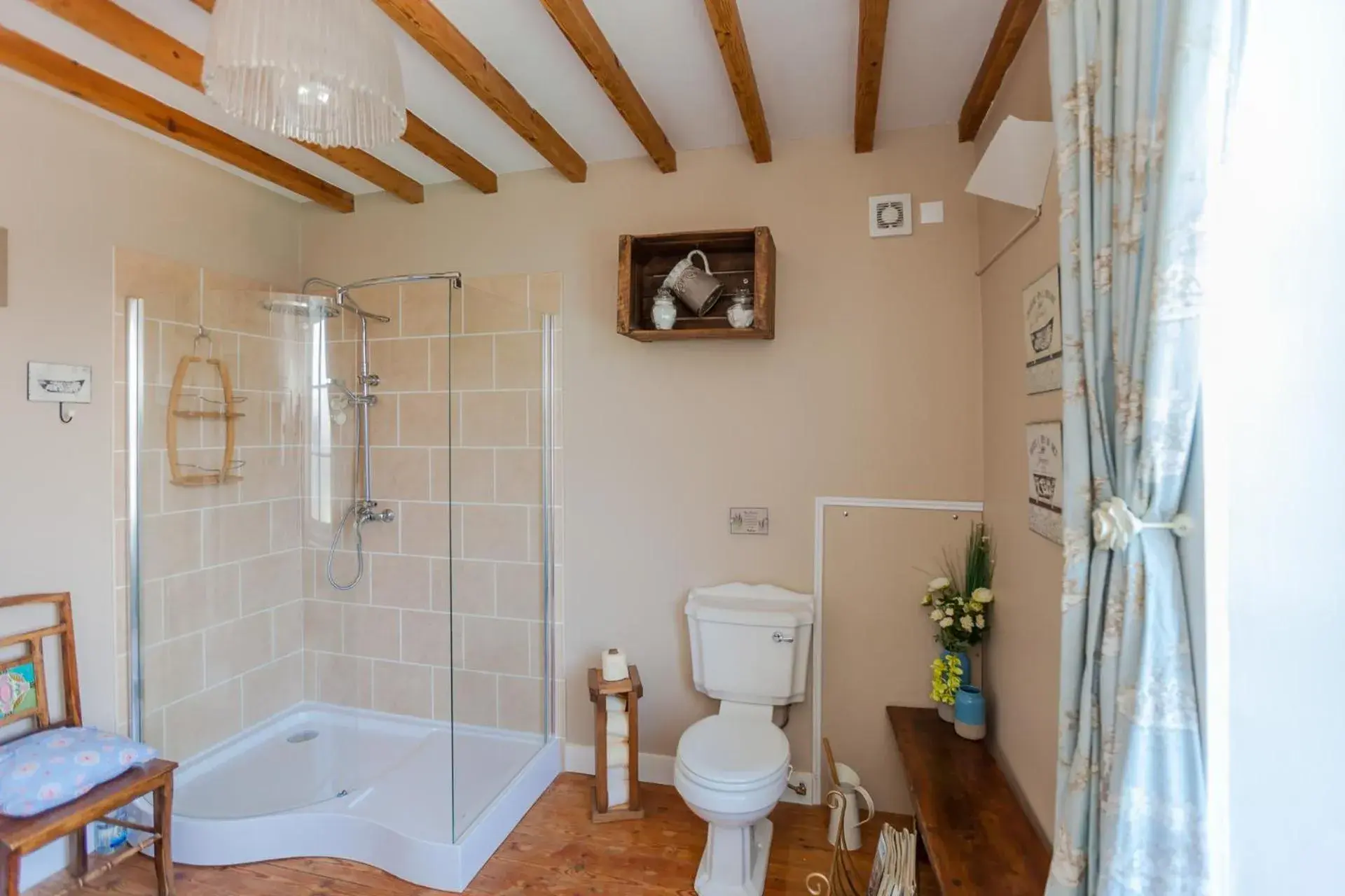 Deluxe Twin Room in The Old Farm of Amfreville Chambre d' Hotes & Table d' Hotes Deluxe Twin Room in The Old Farm of Amfreville Chambre d' Hotes & Table d' Hotes