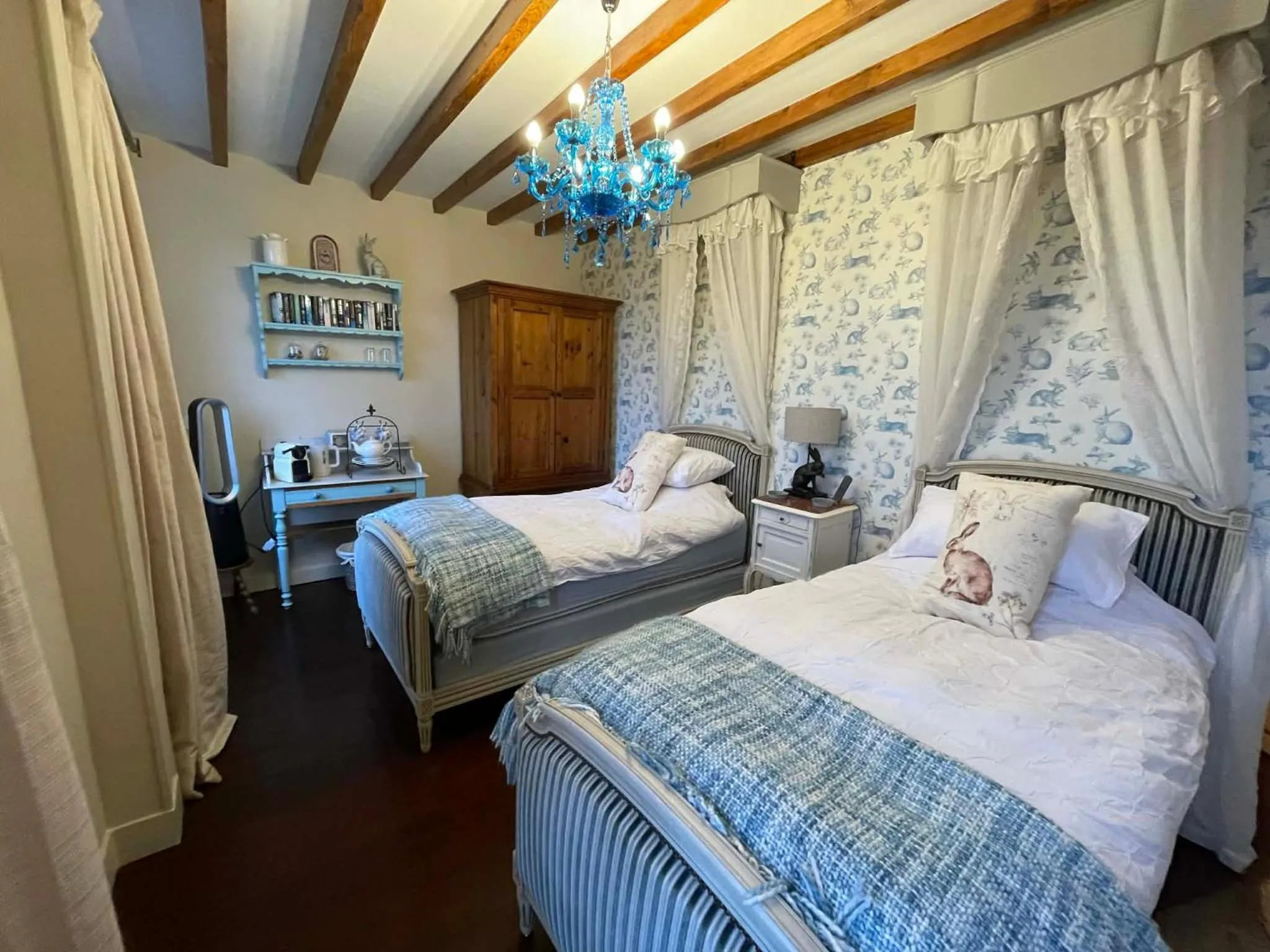 Bed in The Old Farm of Amfreville Chambre d' Hotes & Table d' Hotes