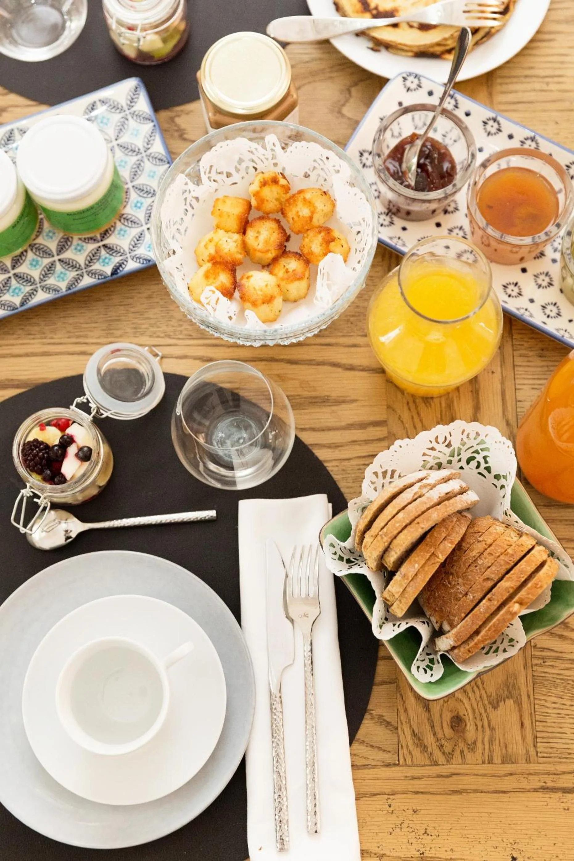 Continental breakfast in B&B Ar'Home