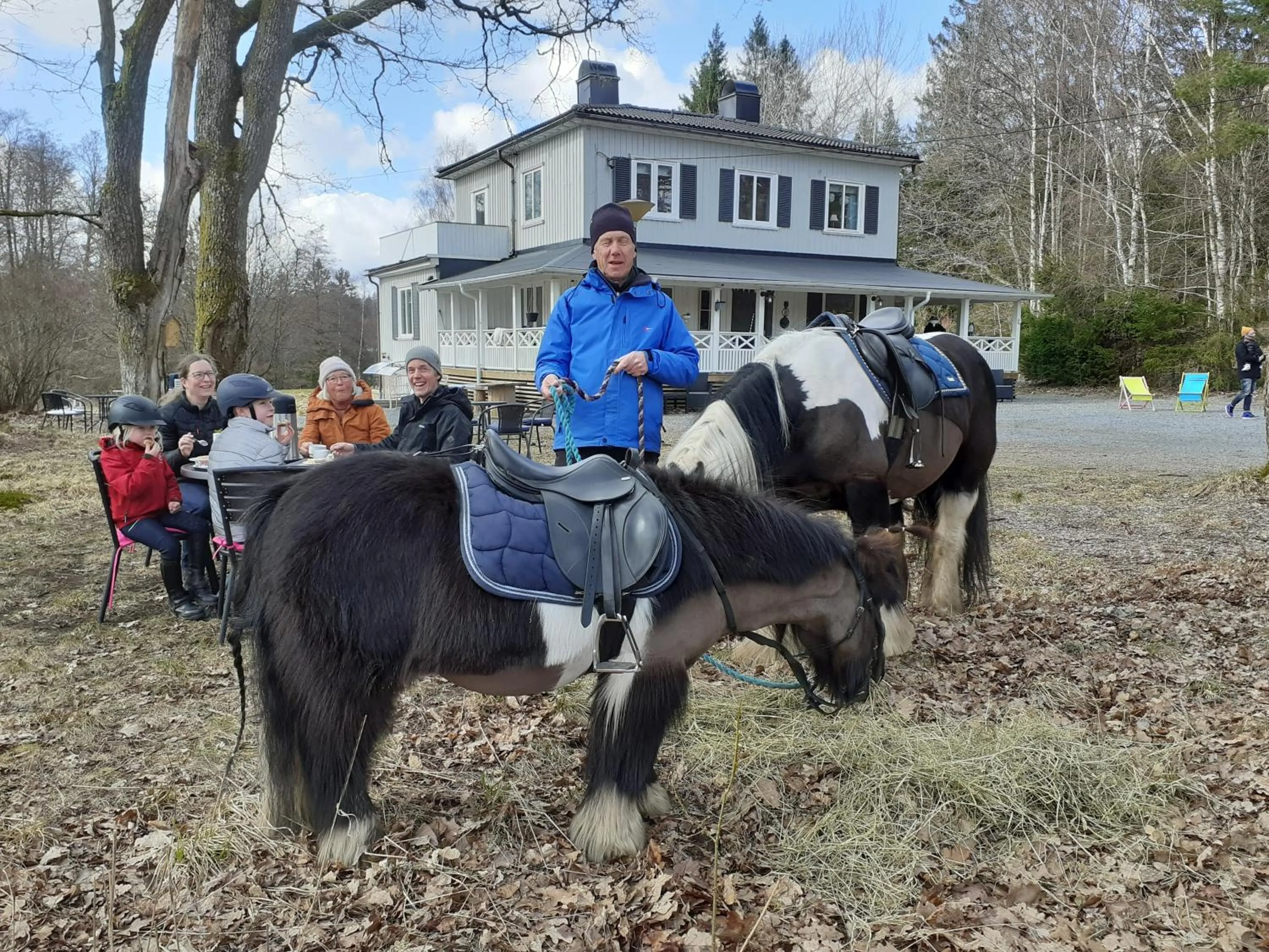 People in Villa Ekegården