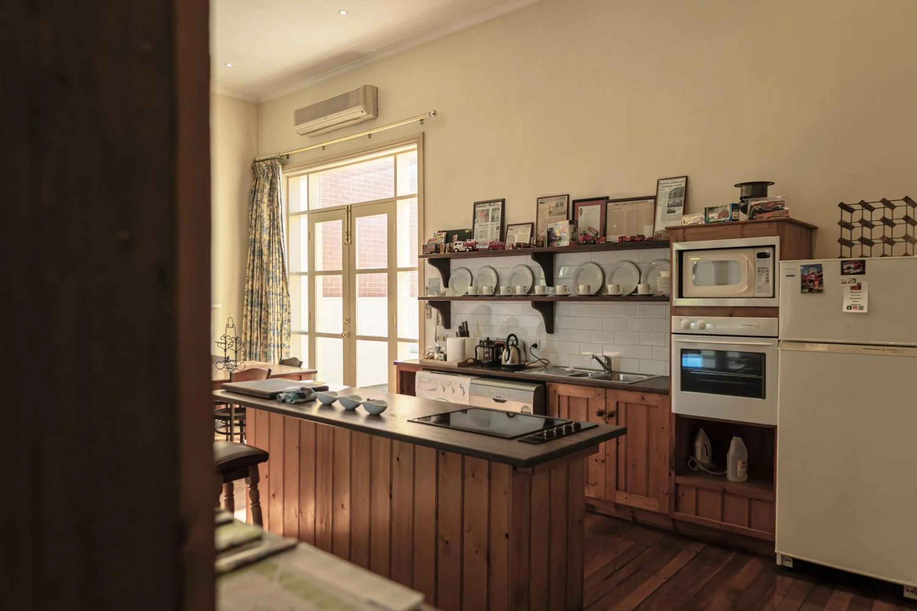 Coffee/tea facilities in Fire Station Inn