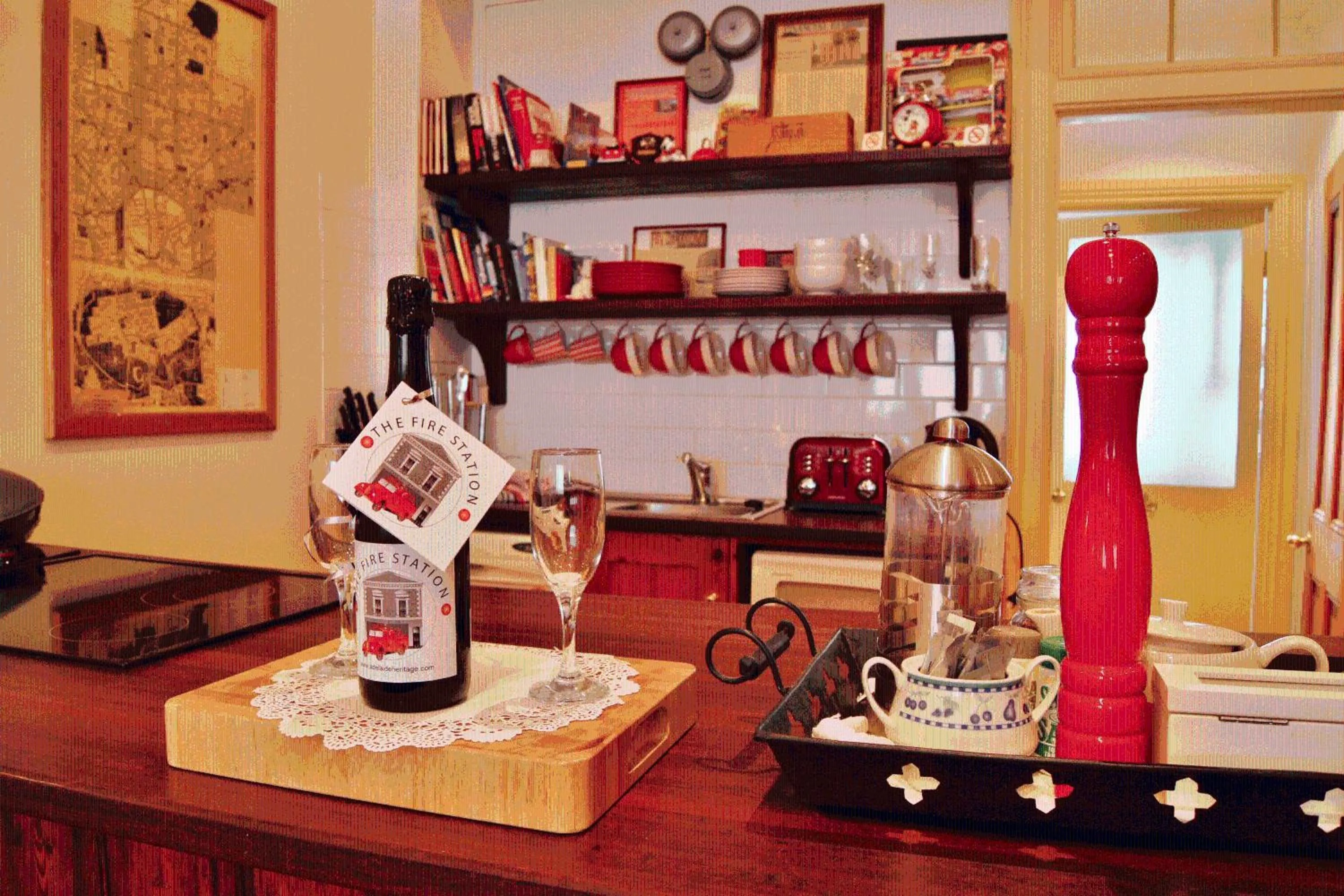 Coffee/tea facilities in Fire Station Inn