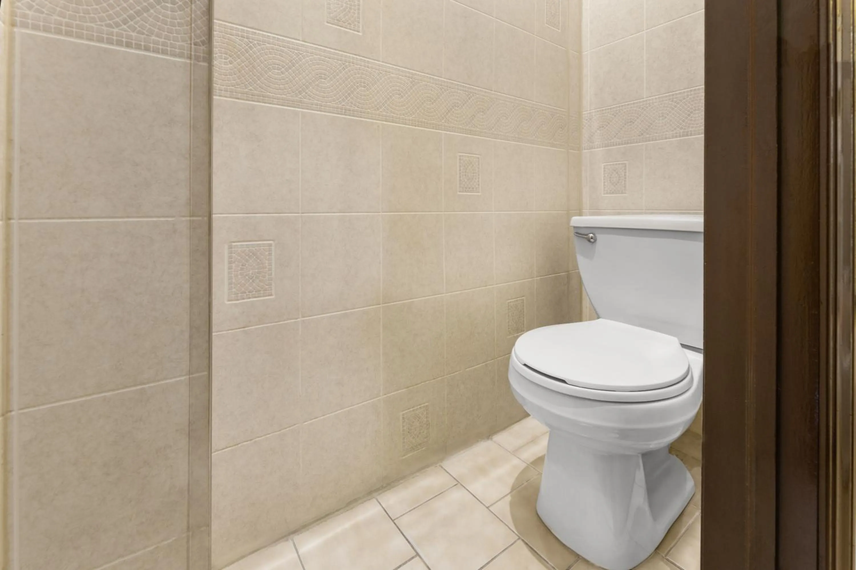 Toilet in West 30th Street Guest House