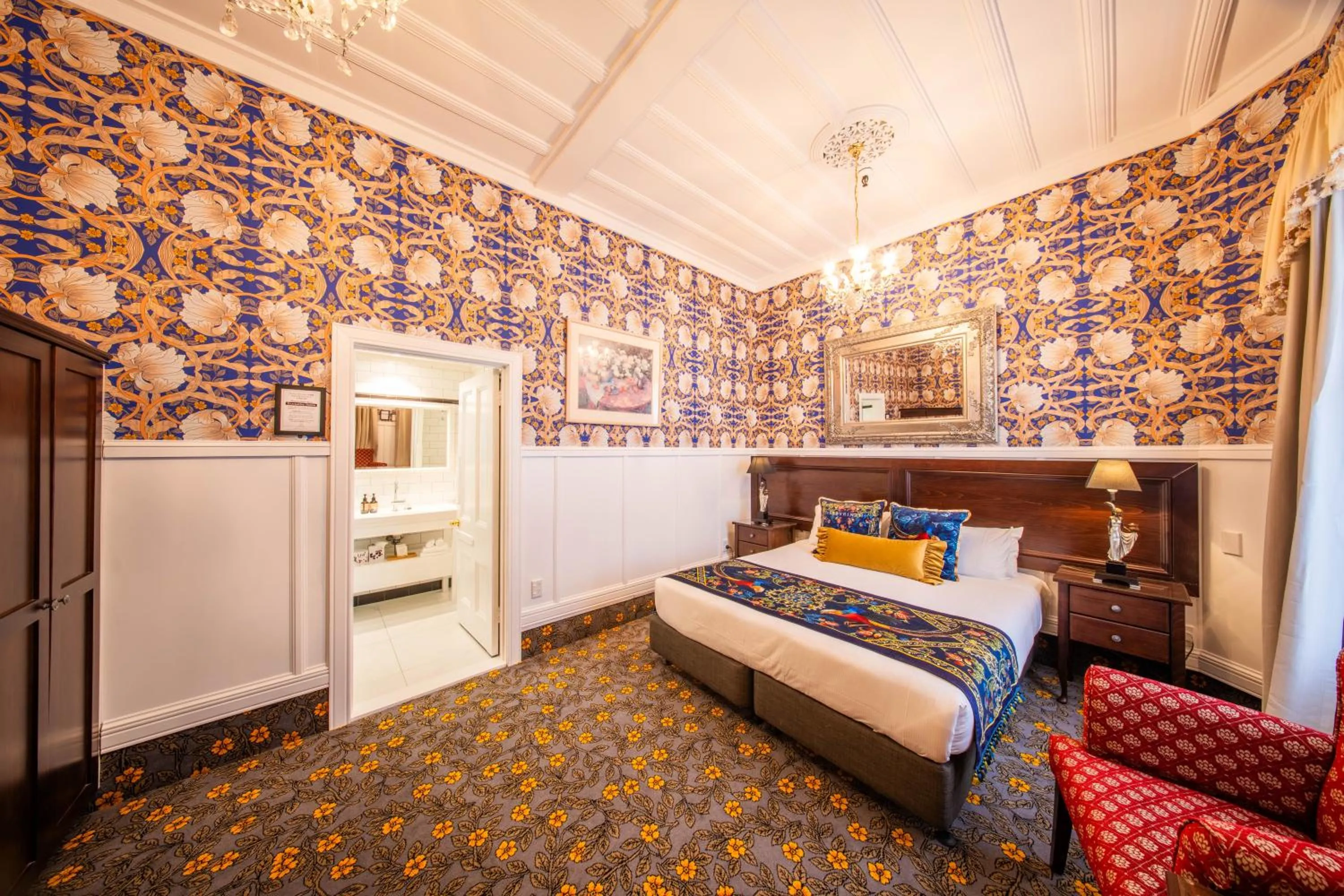 Bed in Prince's Gate Hotel