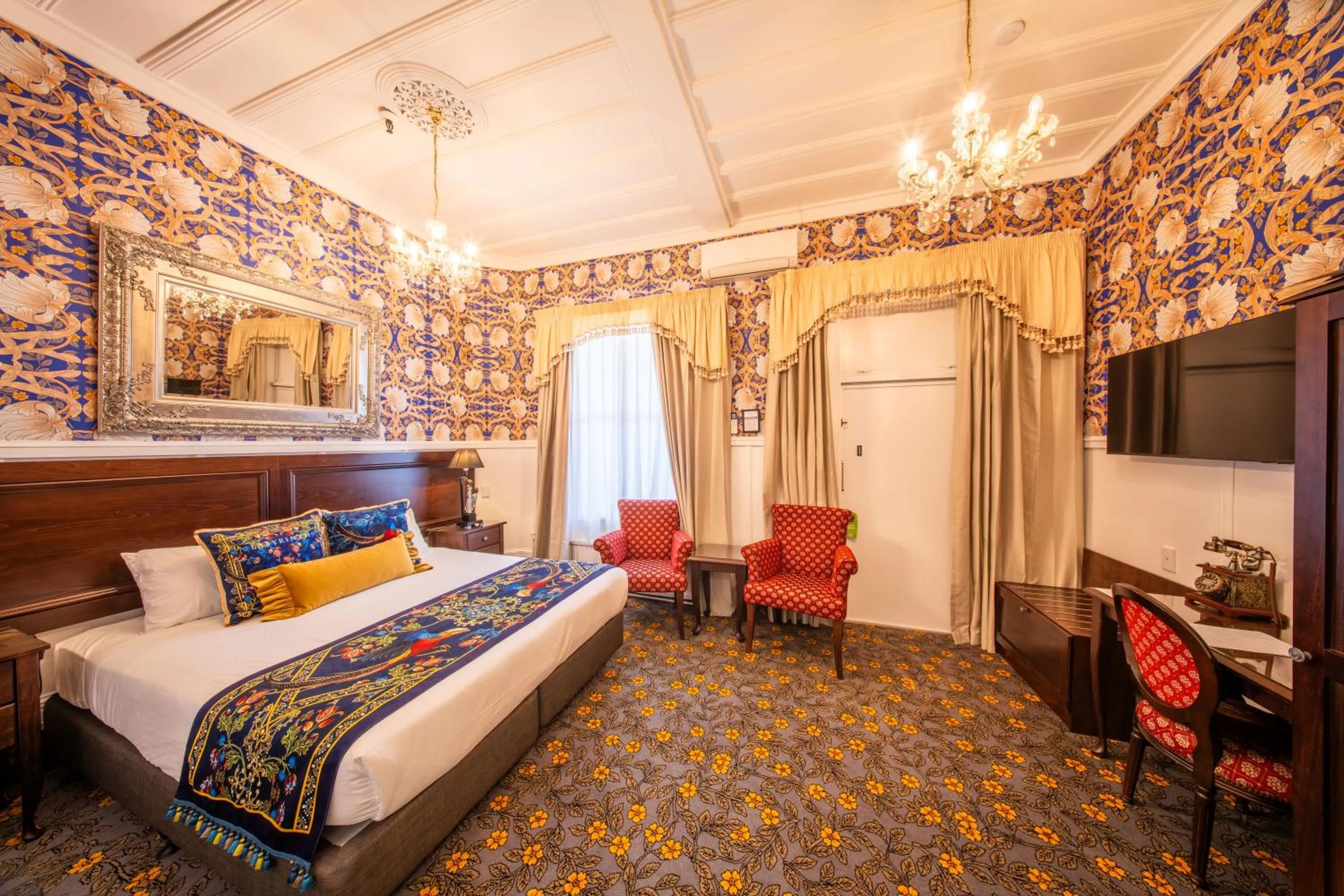 Bed in Prince's Gate Hotel