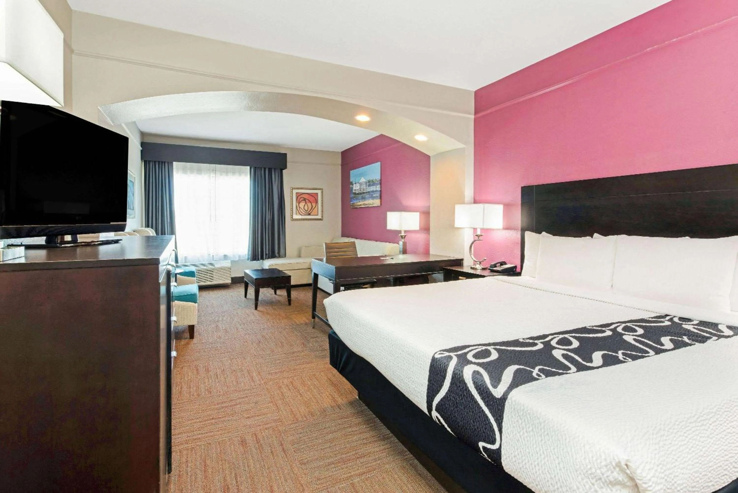 Bed in La Quinta by Wyndham Winnie