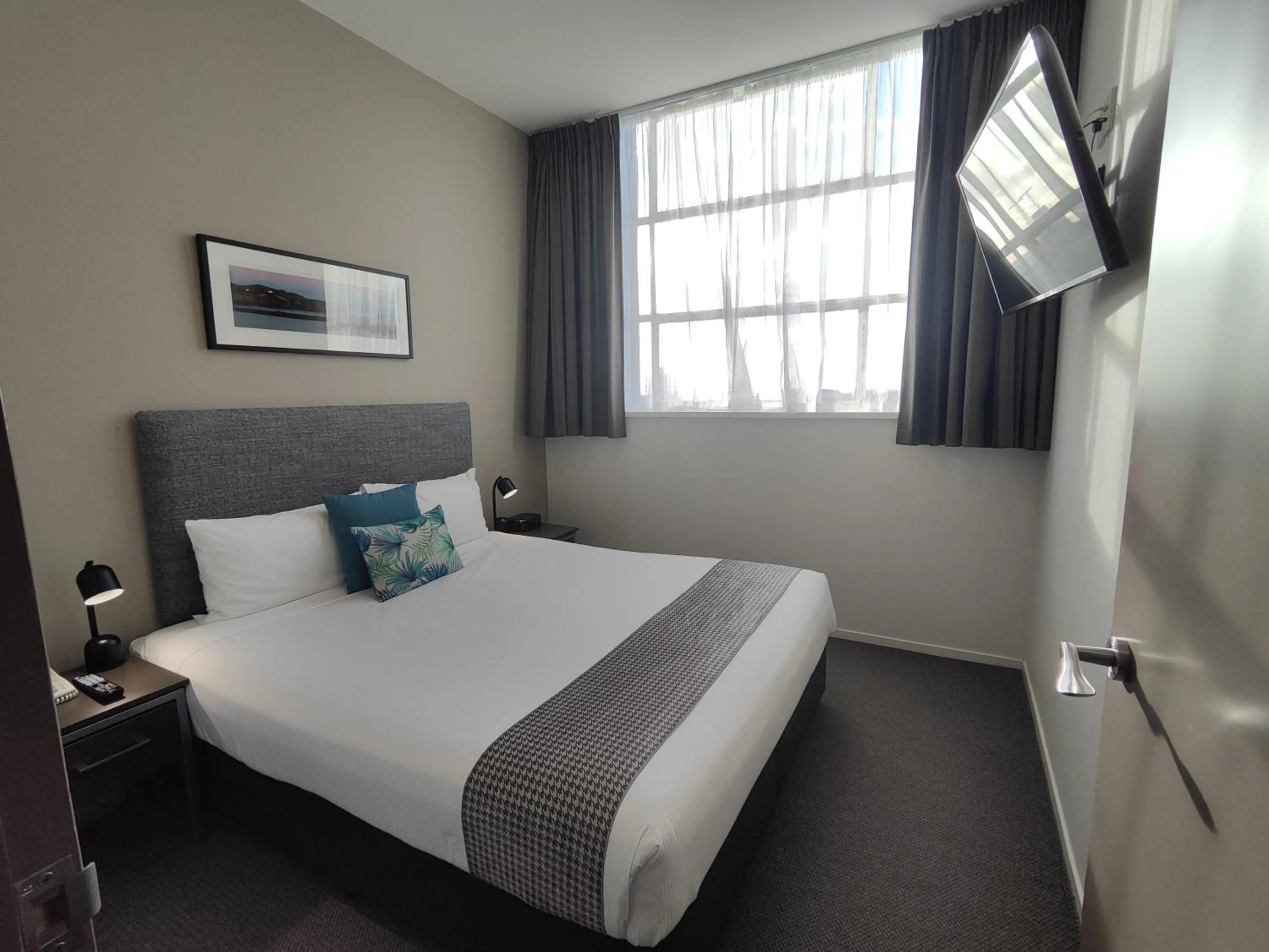 Bed in Quest New Plymouth CBD Apartment Hotel