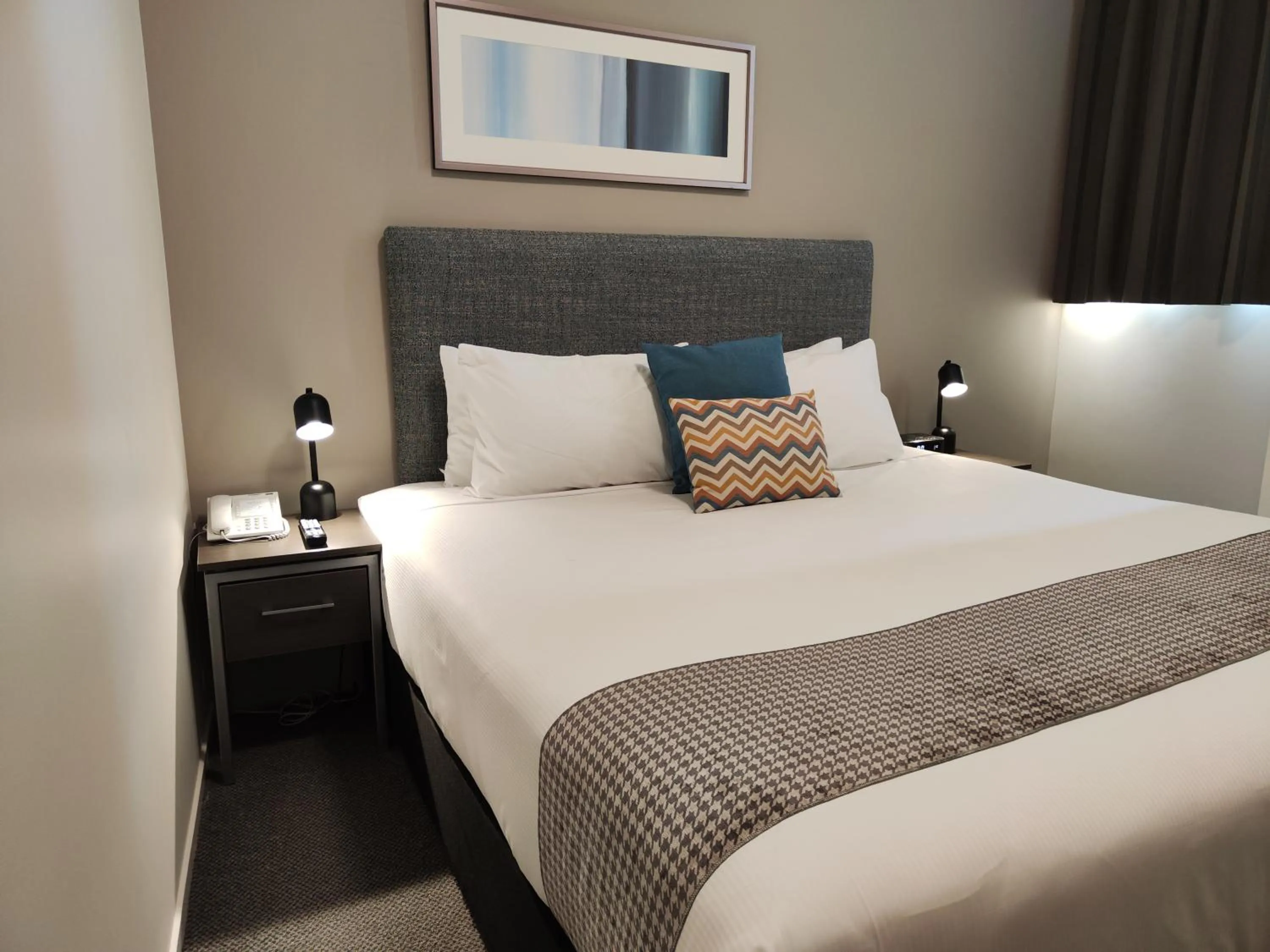 Bedroom, Bed in Quest New Plymouth CBD Apartment Hotel