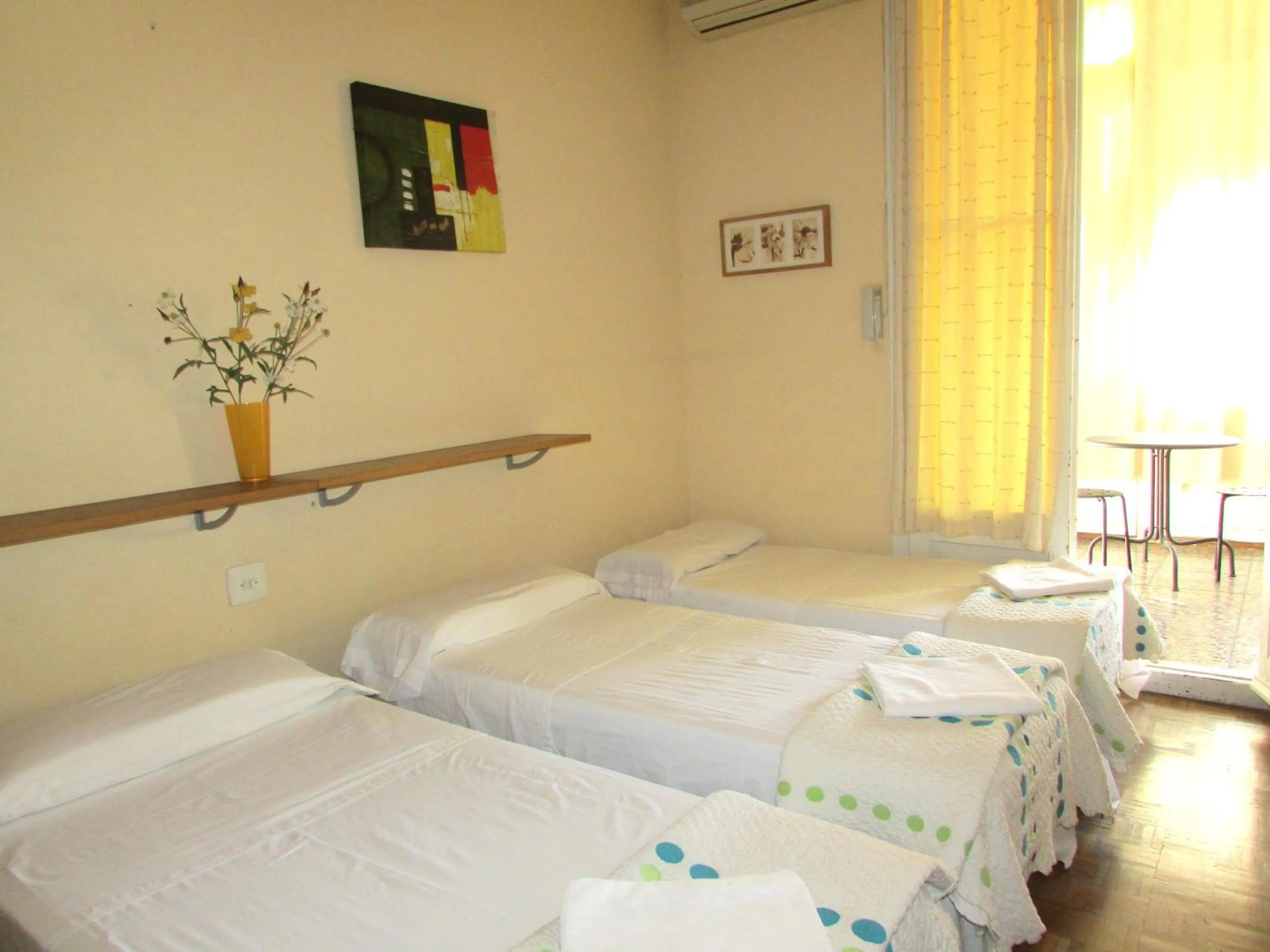 Bedroom, Bed in Hostal Lima