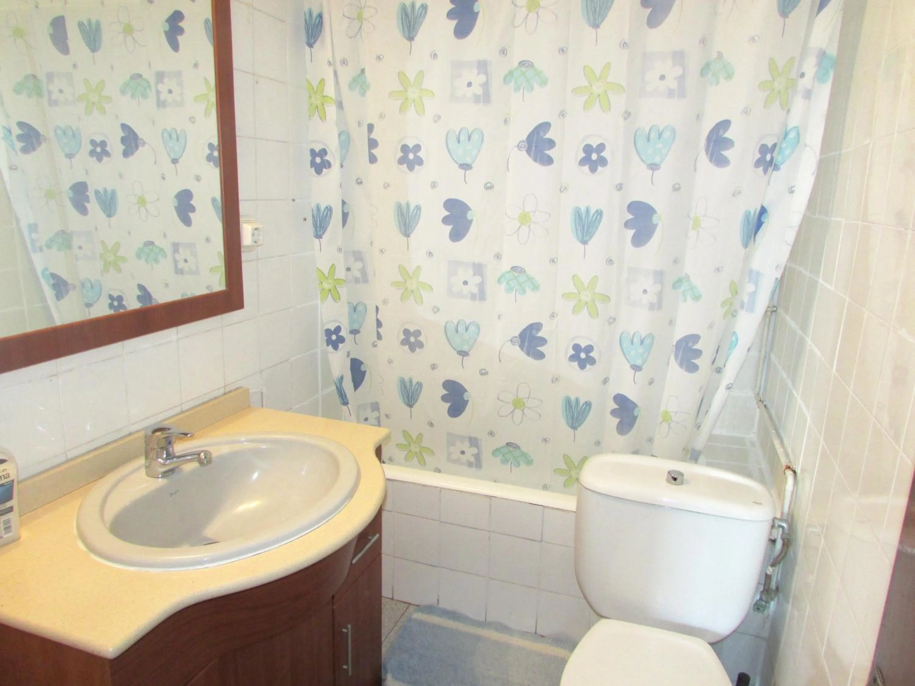 Bathroom in Hostal Lima