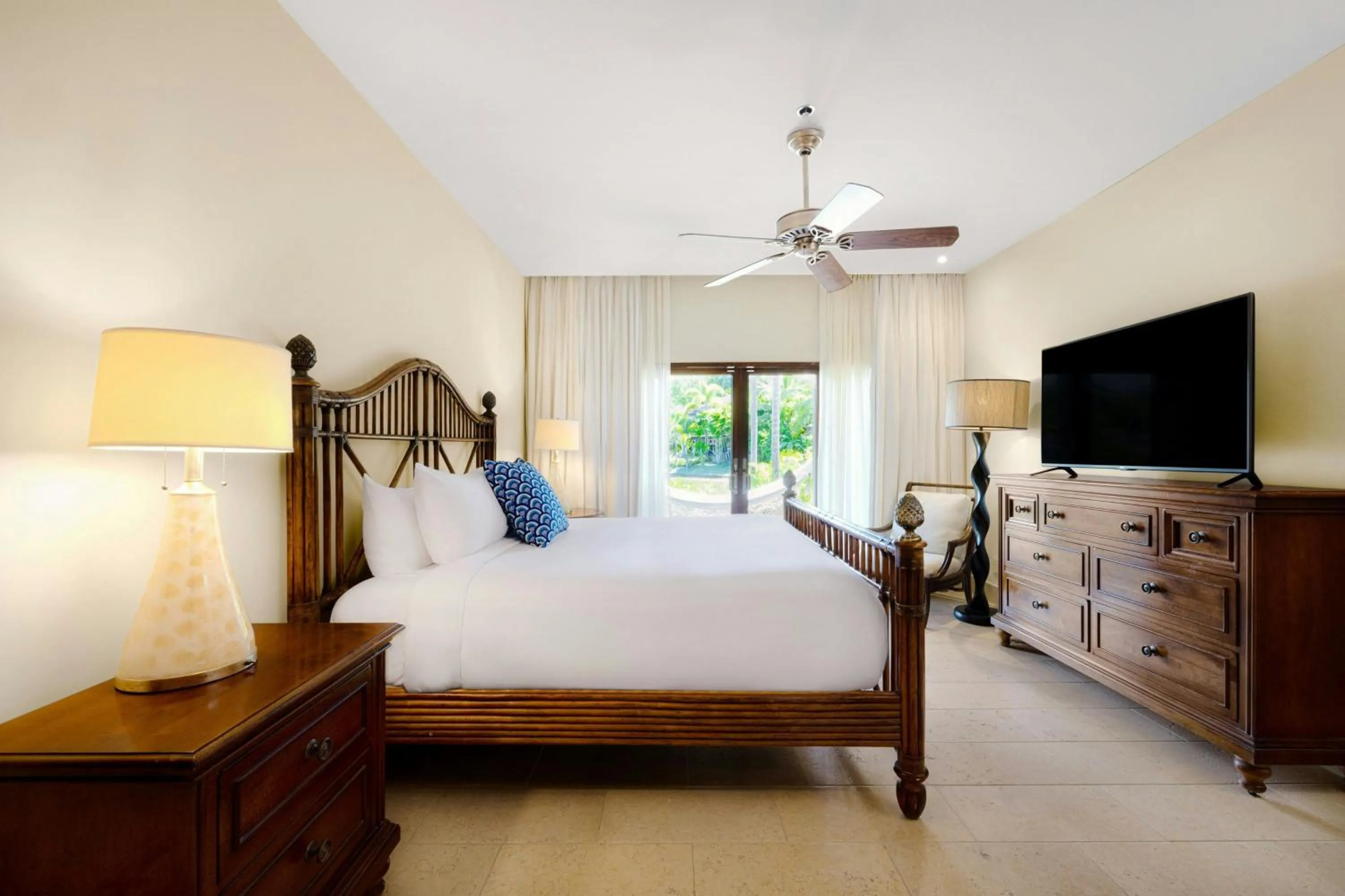 Bedroom, Bed in The Buenaventura Golf & Beach Resort, Autograph Collection